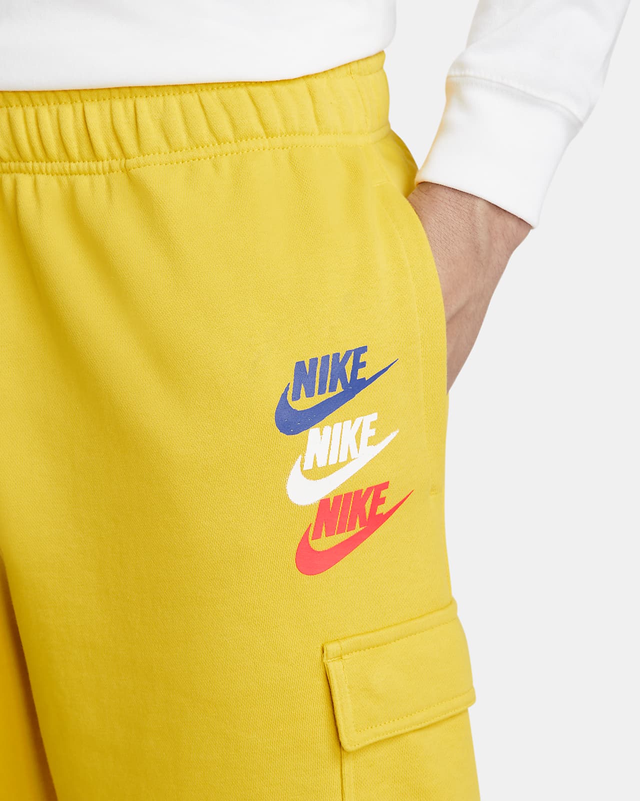 Nike Sportswear Standard Issue Men's 
