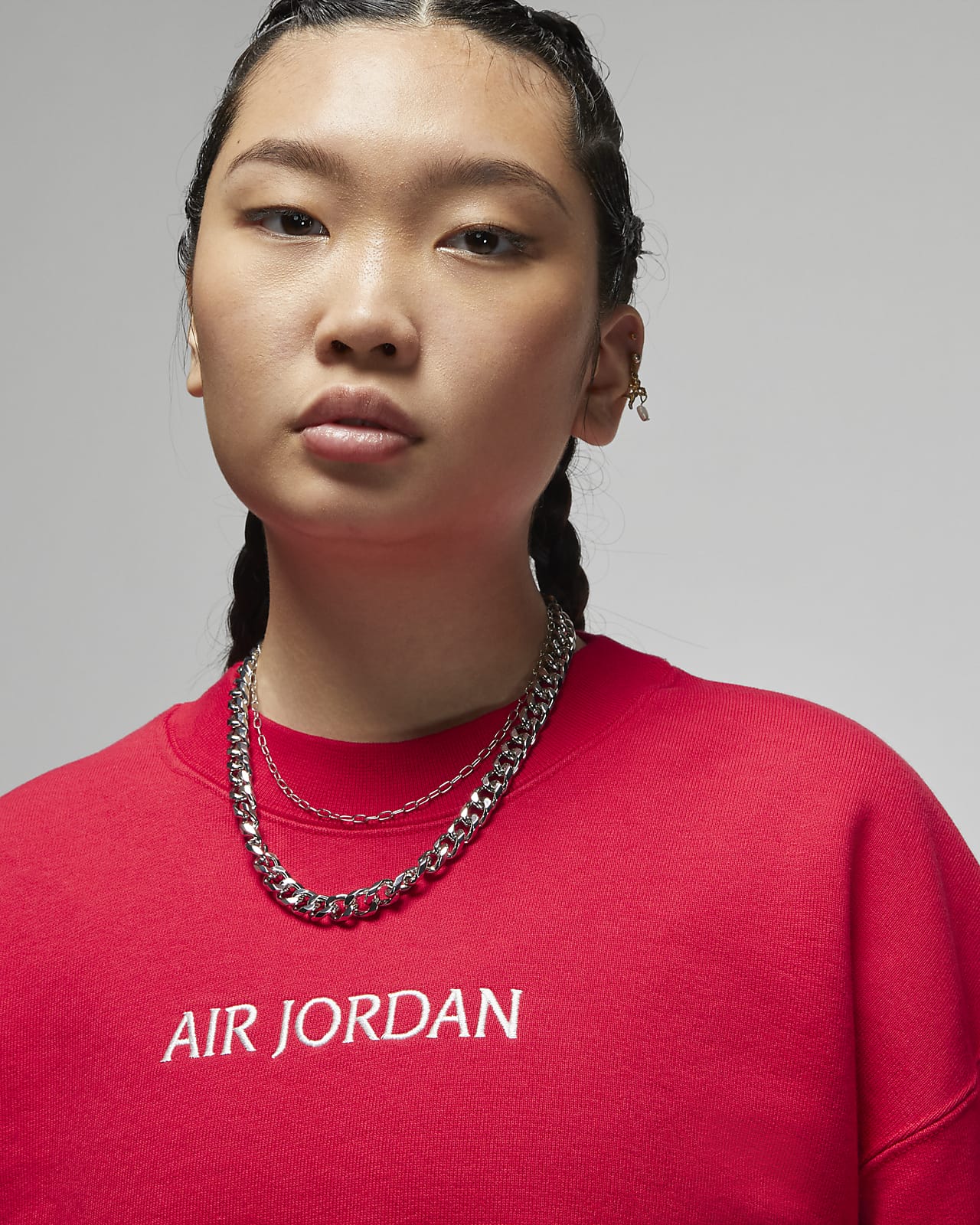 Air Jordan Women's Crew Sweatshirt. Nike JP