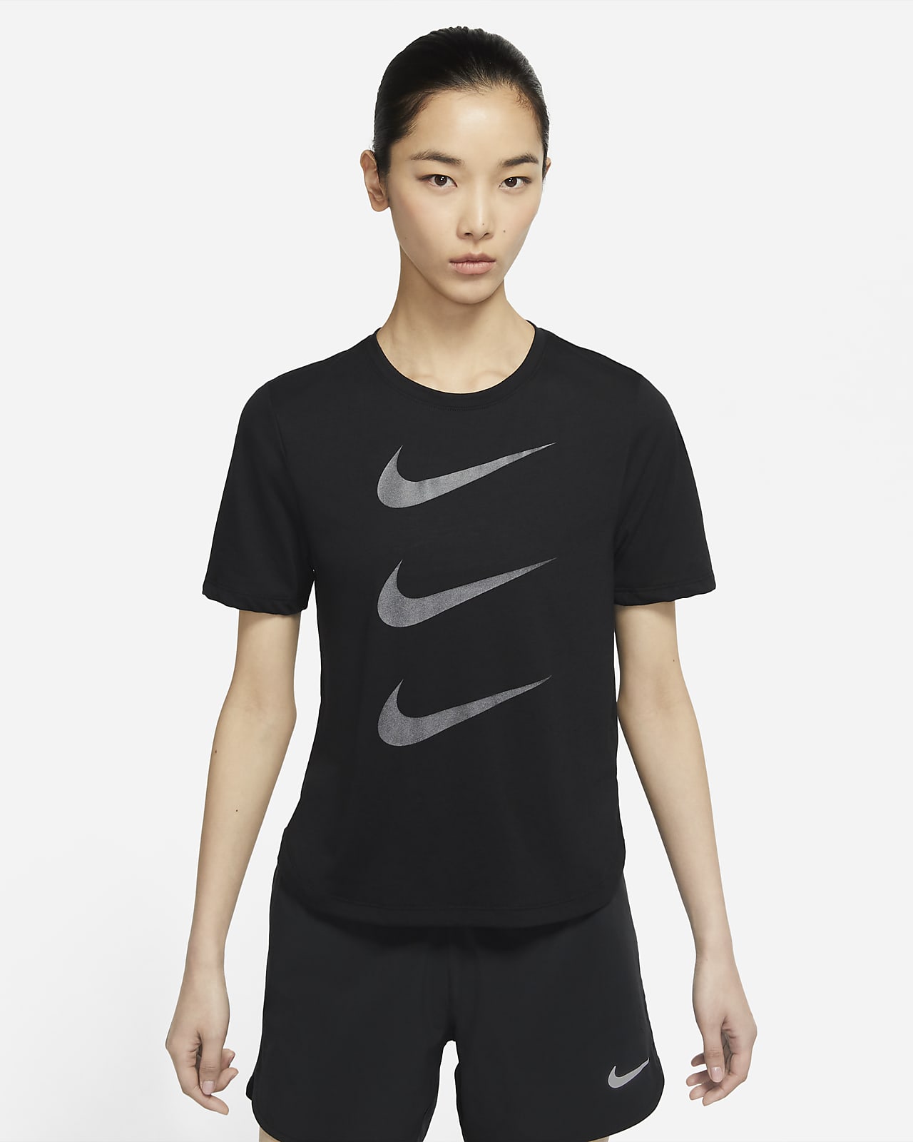 nike running t shirt