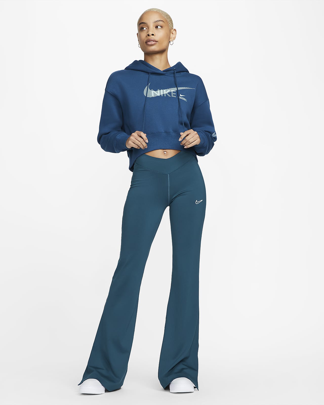 Adquisición Validación trampa Nike Sportswear Team Nike Women's Mid-Rise Leggings. Nike.com