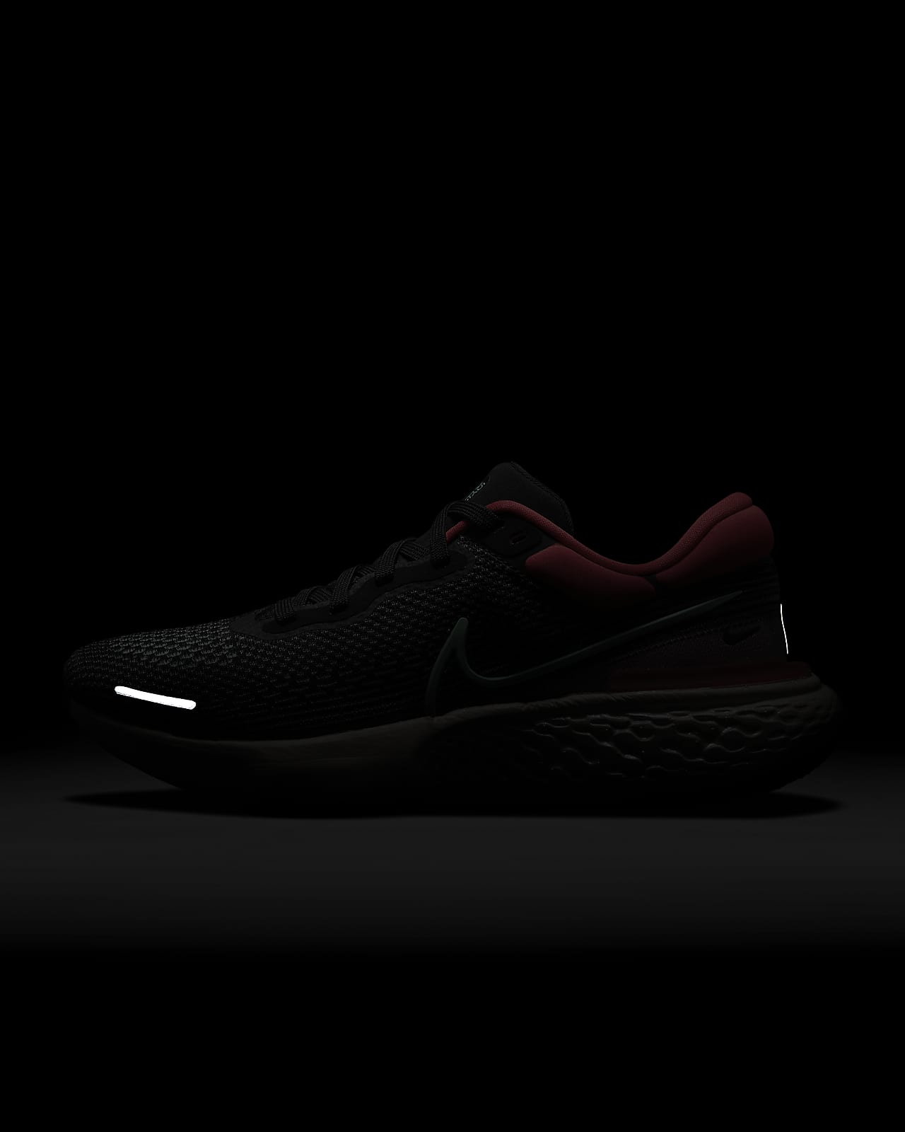 nike zoomx black and red