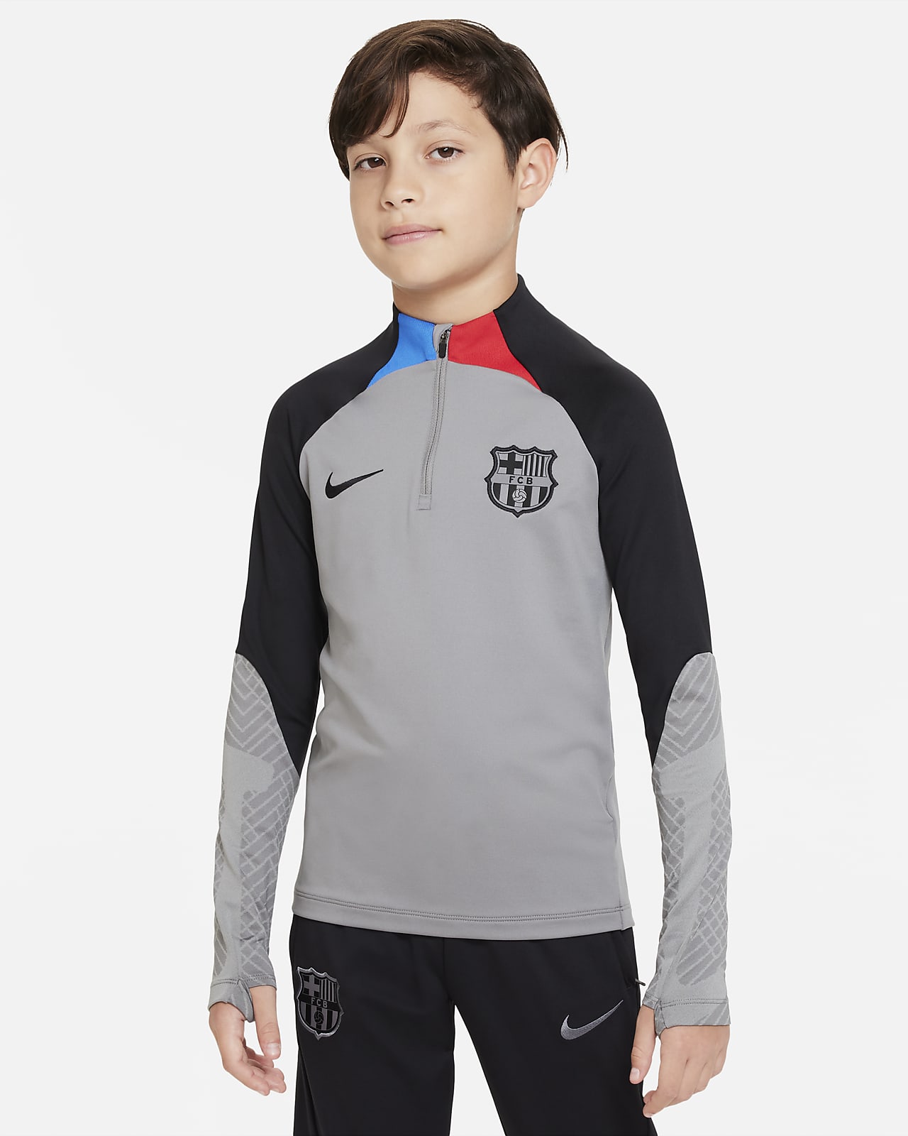 Voorvoegsel Wiskunde Kwelling FC Barcelona Nike Dri-FIT Strike Voetbaltrainingstop voor kids. Nike BE