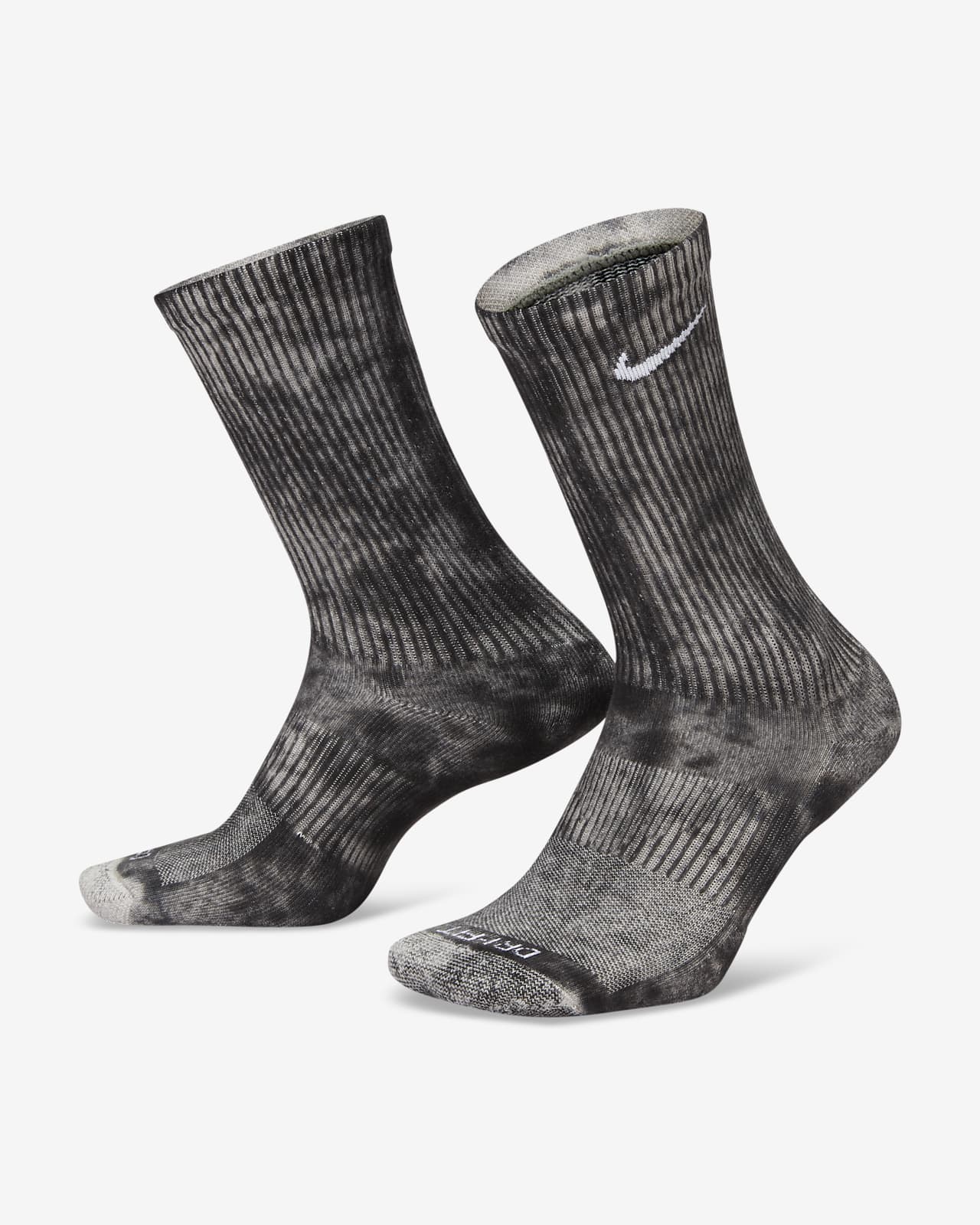 nike everyday plus cushion crew