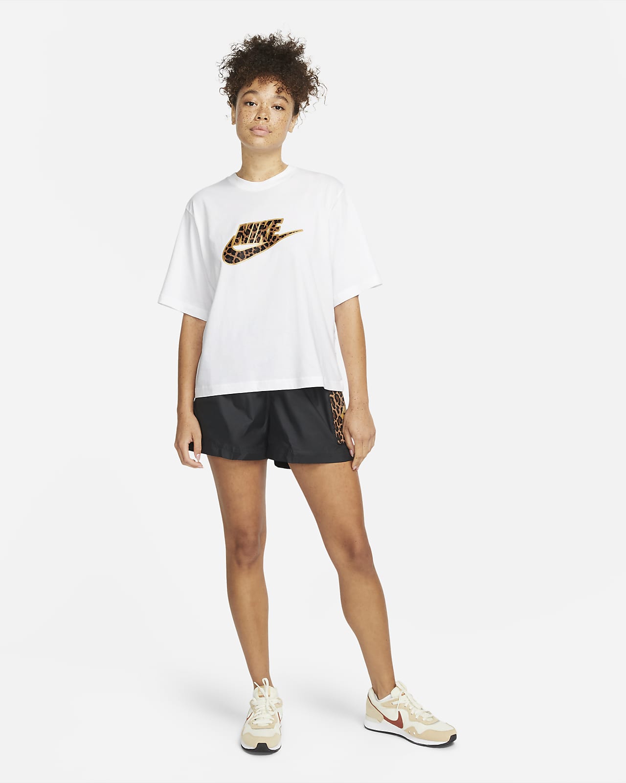 Nike Sportswear Women's Boxy T-Shirt