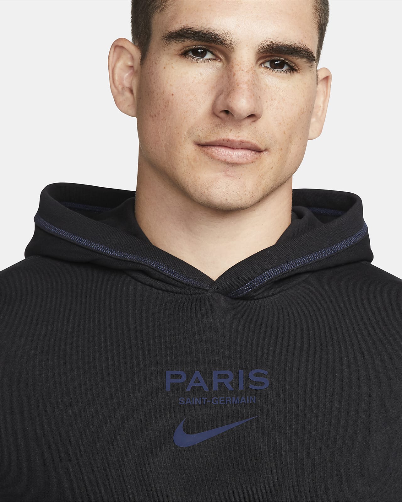 Op en neer gaan Cataract operatie Paris Saint-Germain Men's Football Hoodie. Nike LU