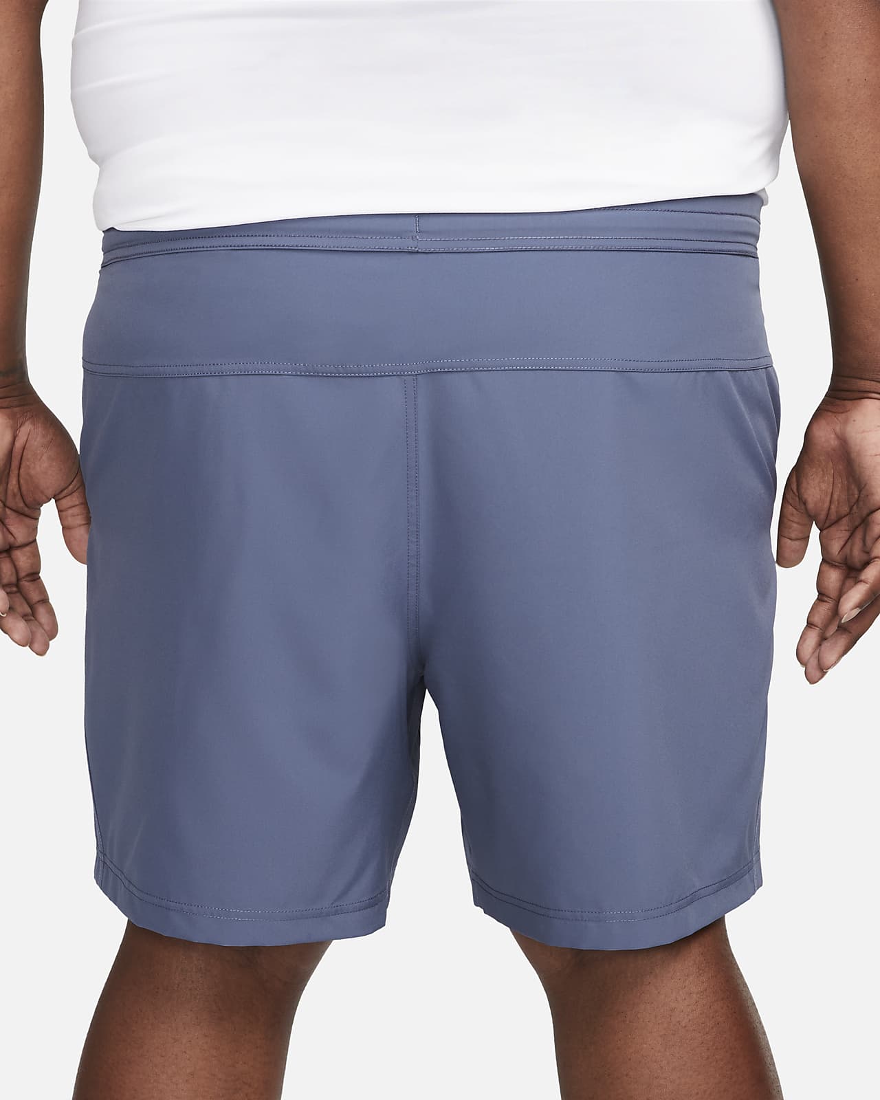 Calções versáteis sem forro de 18 cm Dri-FIT Nike Form para homem