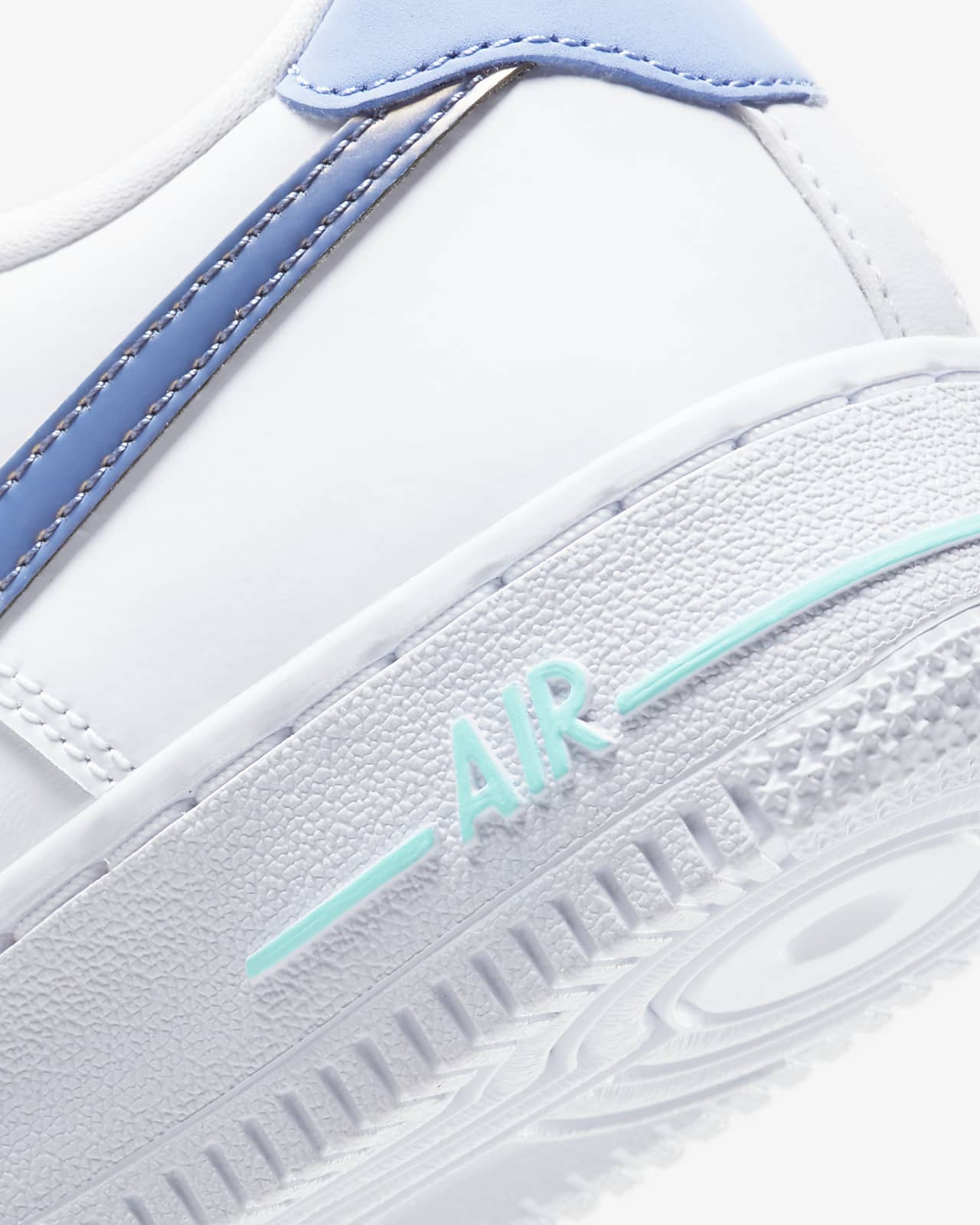 nike older kids air force