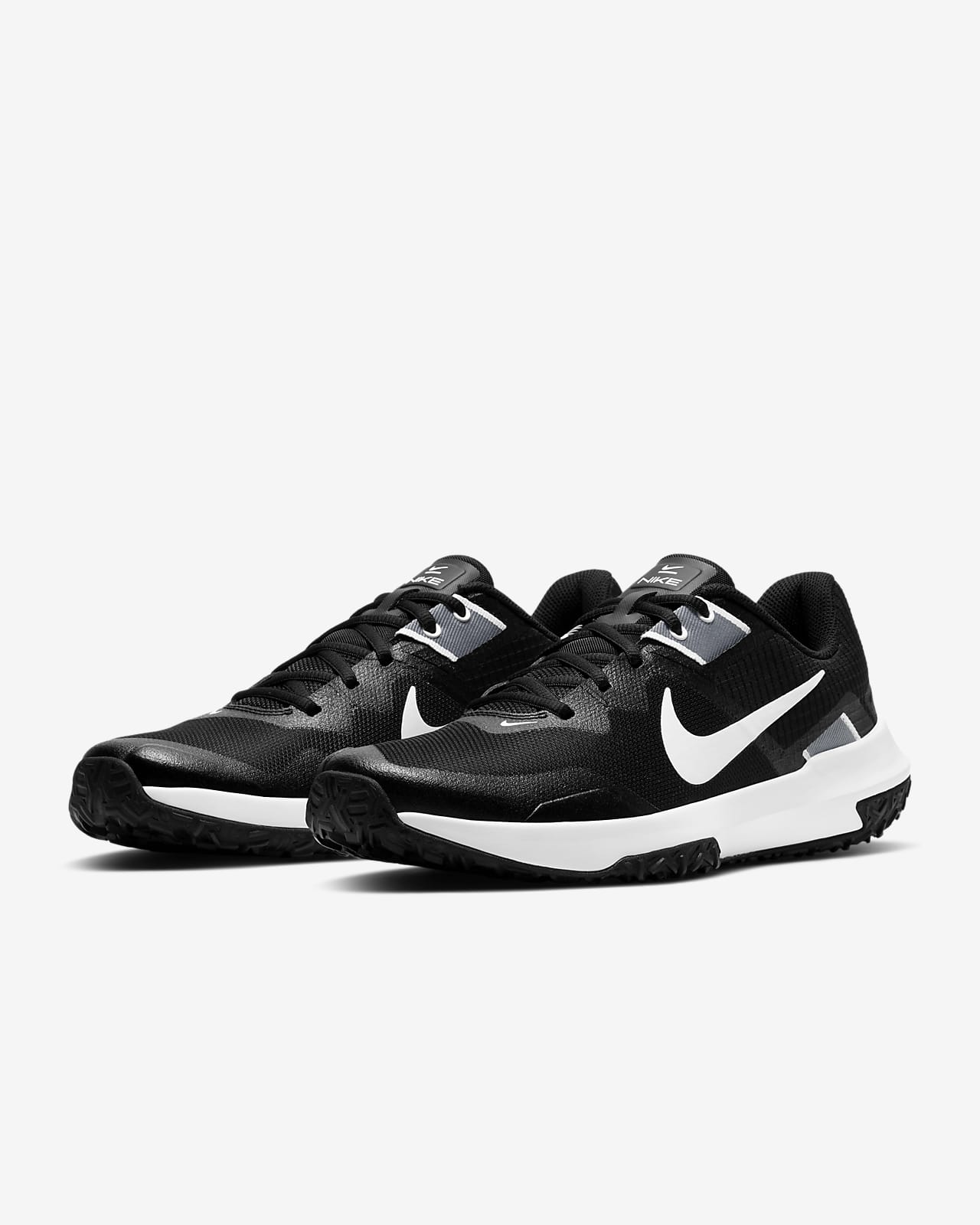 tenis nike varsity compete trainer