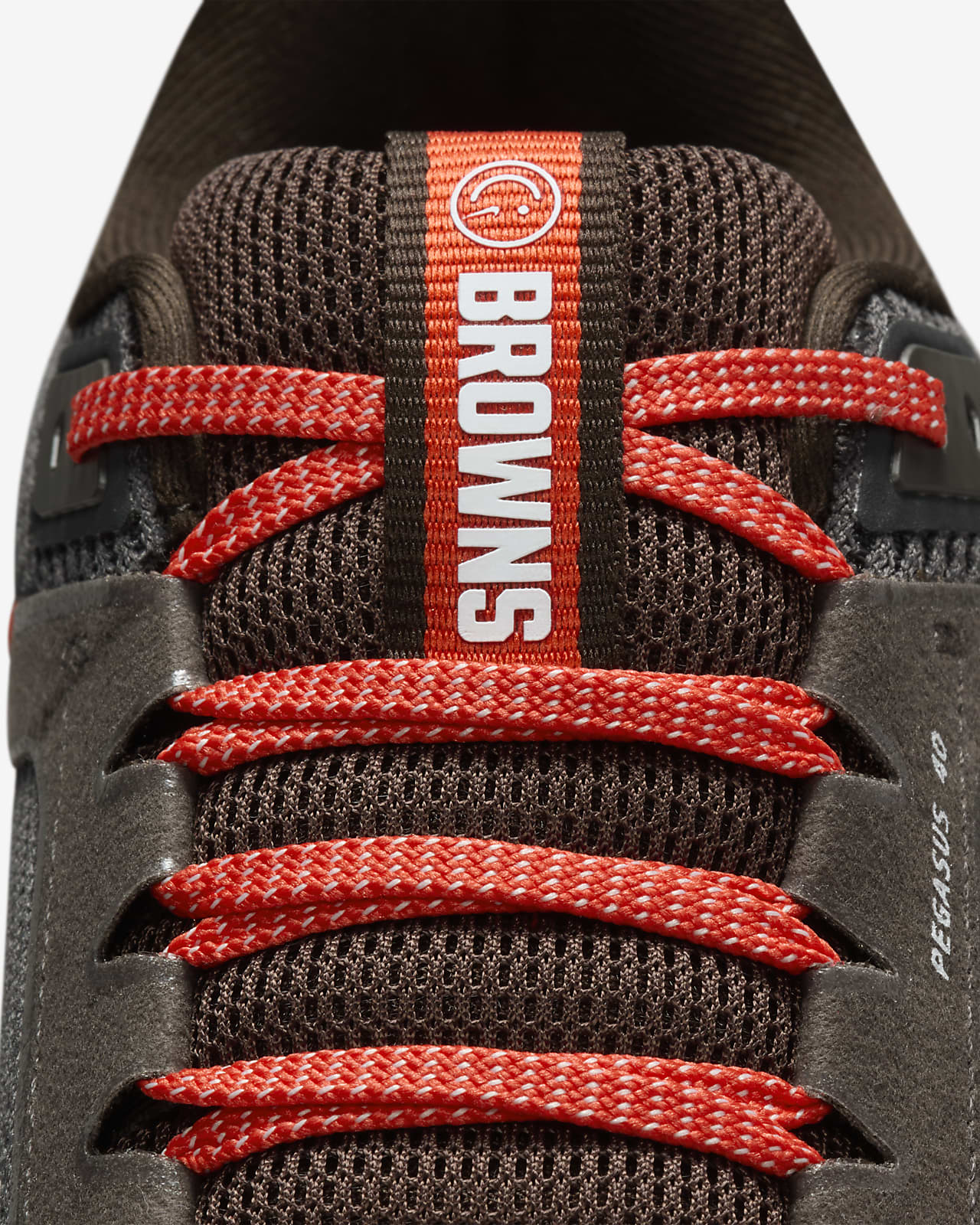 women's cleveland browns tennis shoes