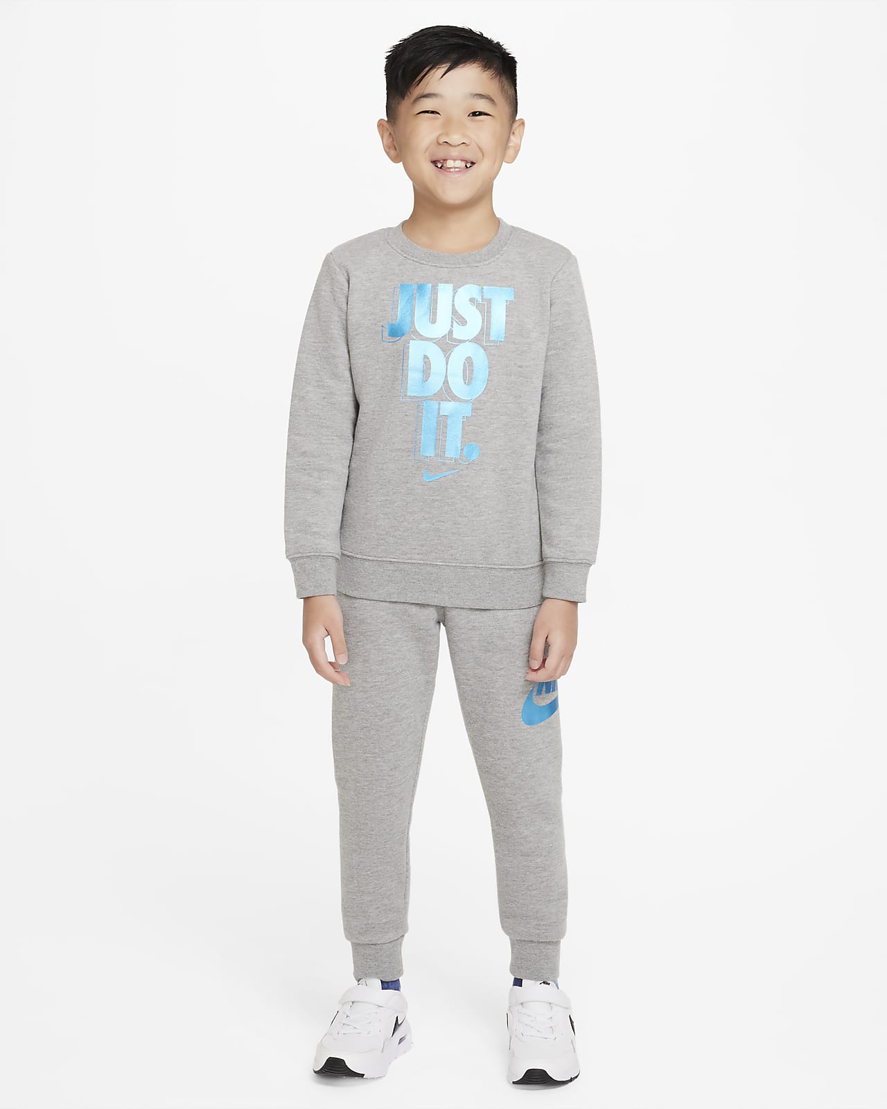 Nike Just Do It Gifting Crew Neck Younger Kids' Crew Neck. Nike NL