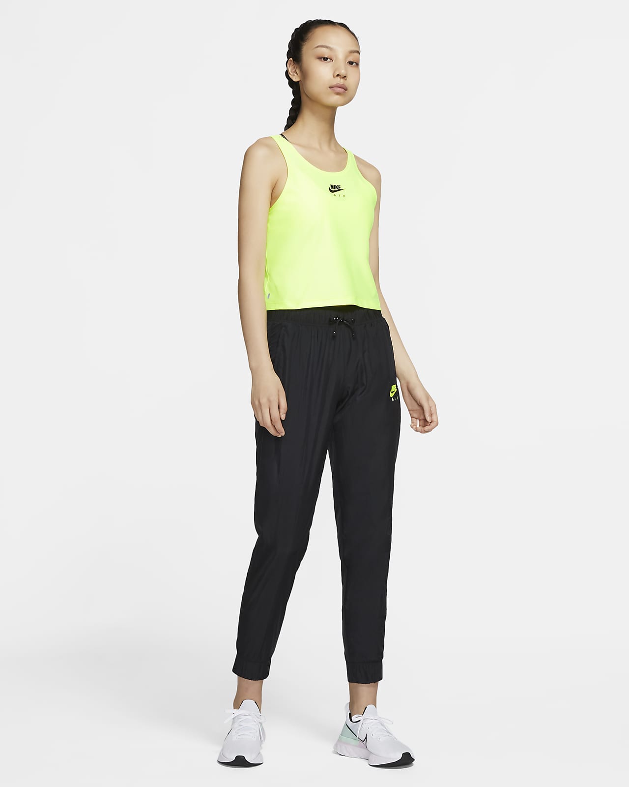 nike air jogging pants