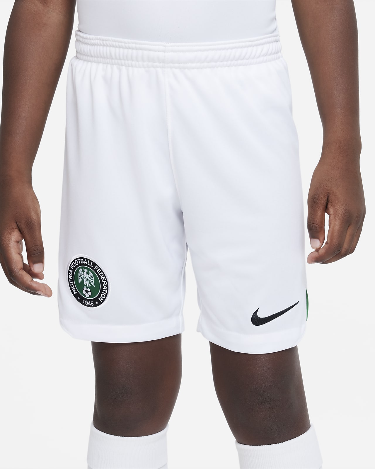 Pantalon nigeria hotsell nike