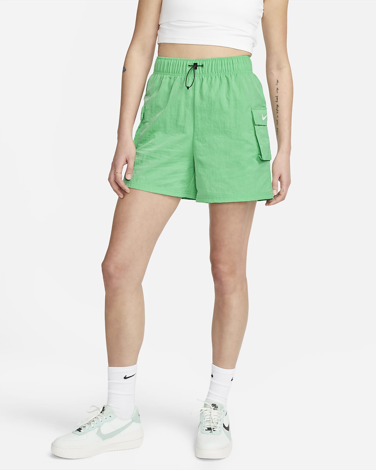 Shorts de tiro alto de tejido Woven para mujer Nike Sportswear Essential