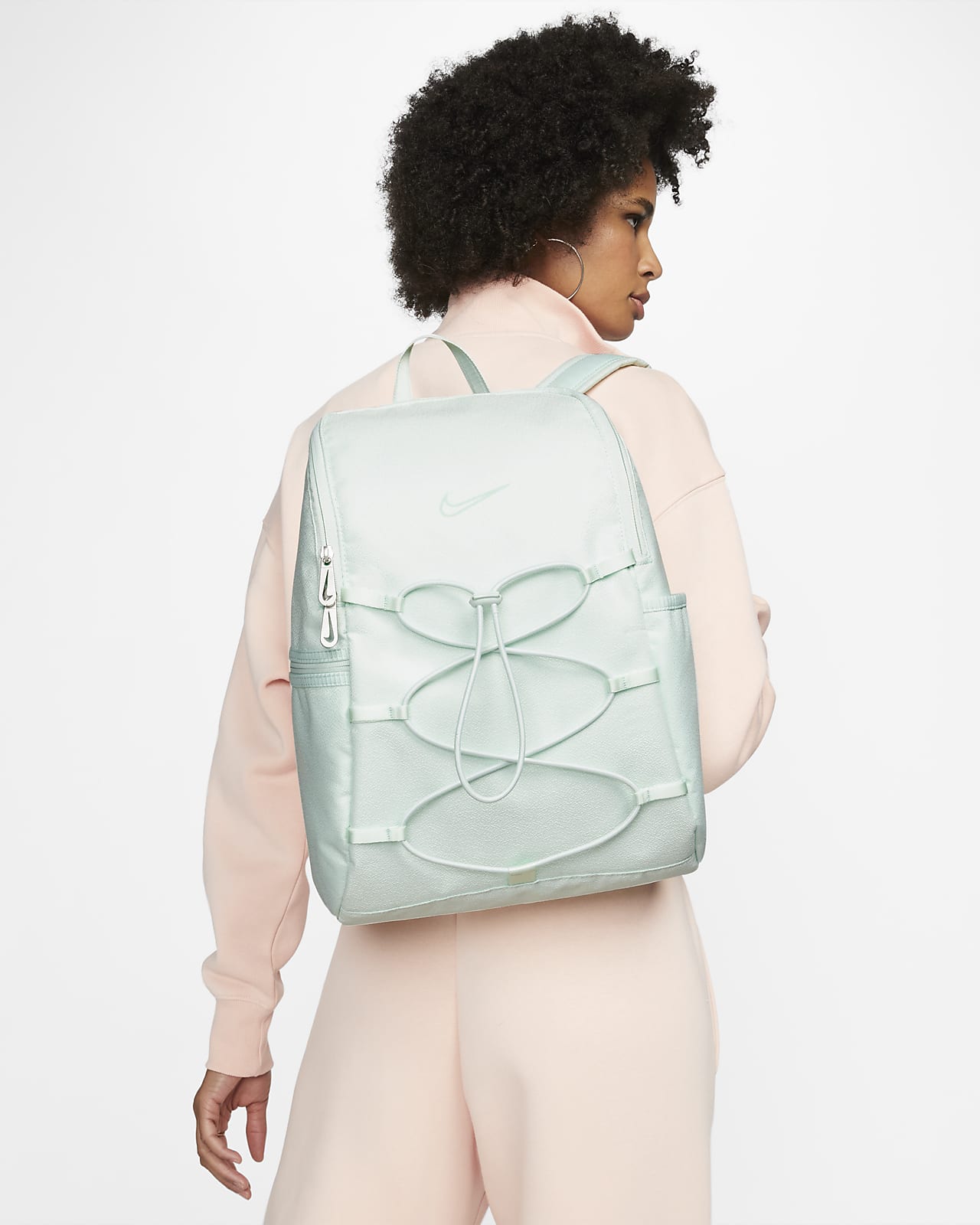 Nike One Women's Training Backpack (16L). Nike LU