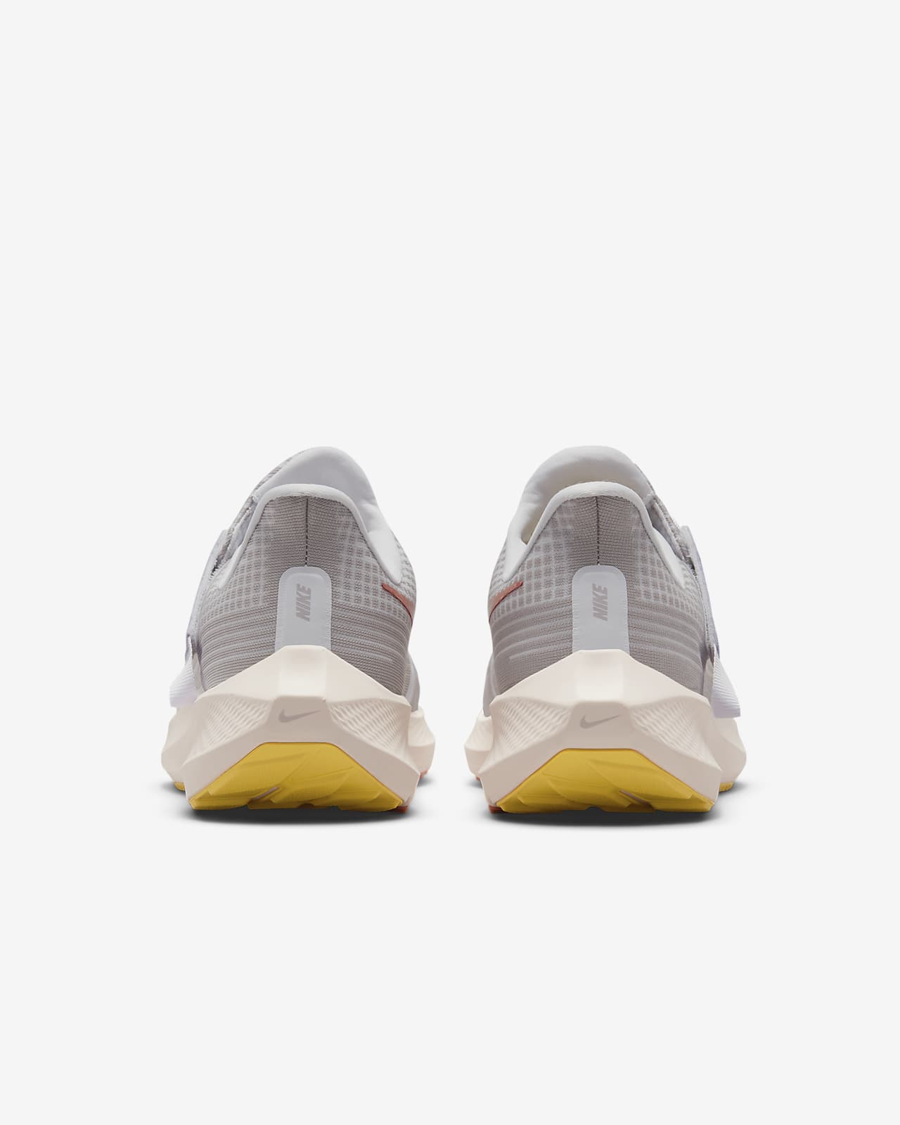 Nike Air Zoom Pegasus 39 FlyEase Zapatillas de running para carretera  fáciles de poner y quitar - Mujer. Nike ES