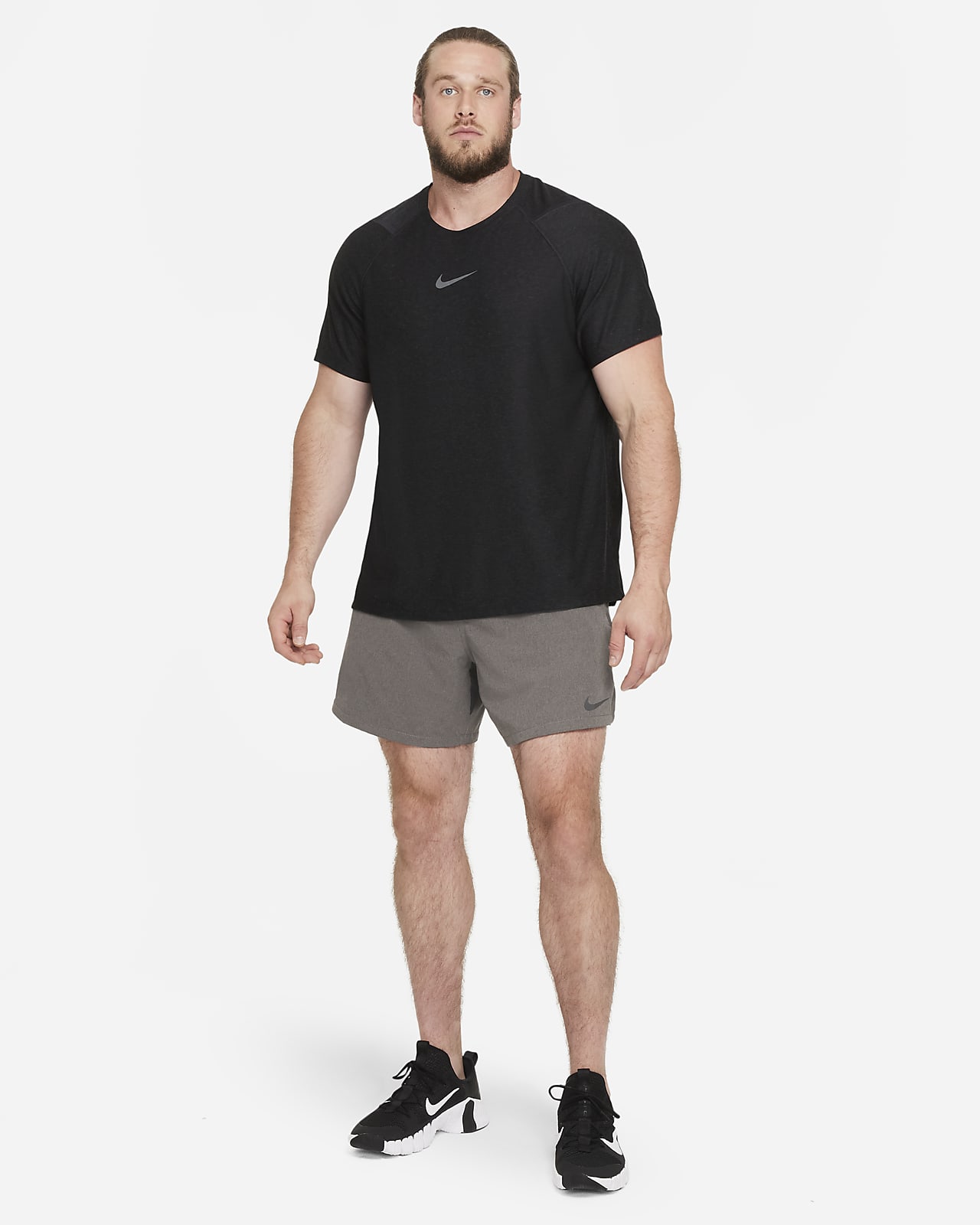 nike shorts weight