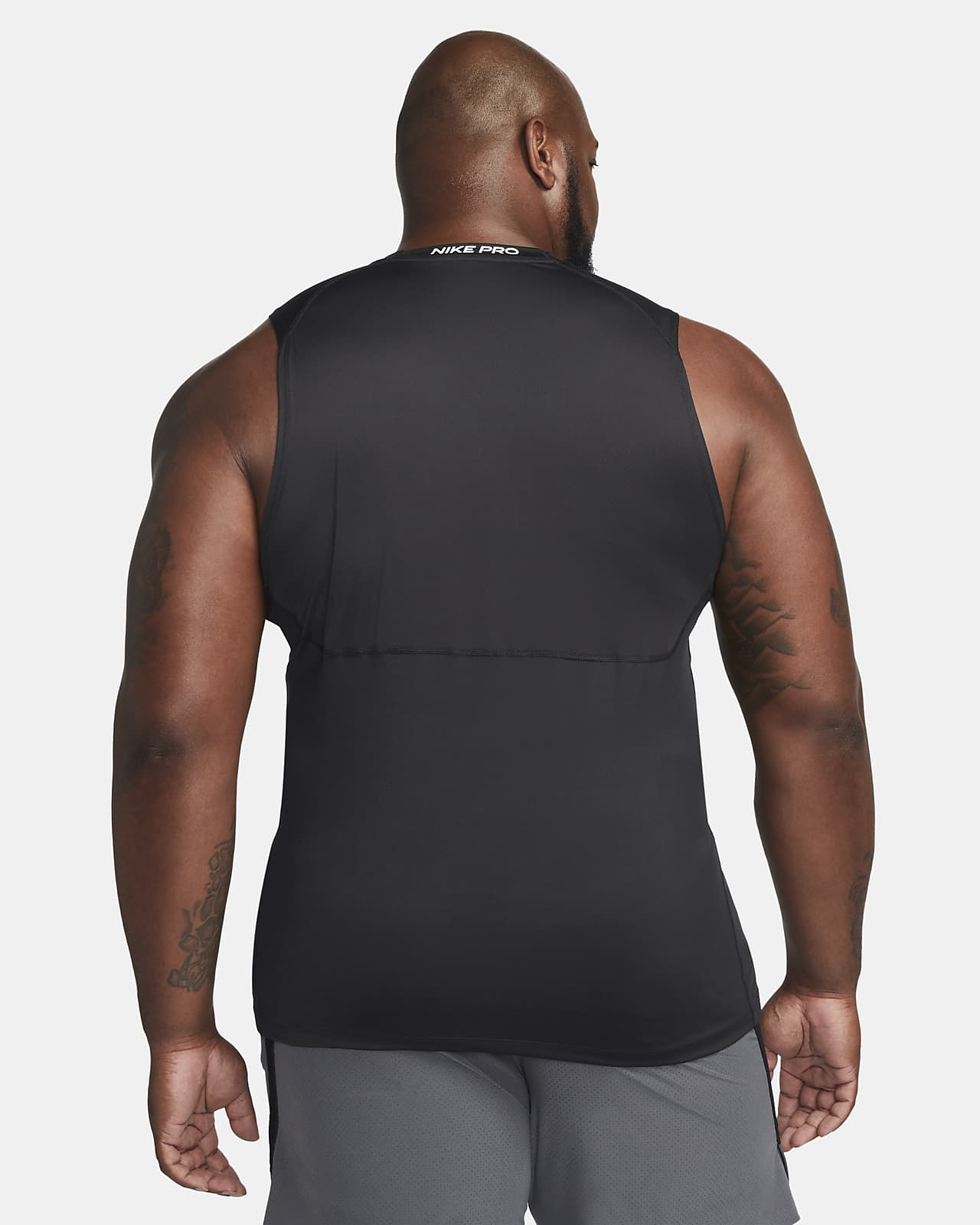 verbannen comfortabel Kinematica Nike Pro Dri-FIT Men's Slim Fit Sleeveless Top. Nike.com
