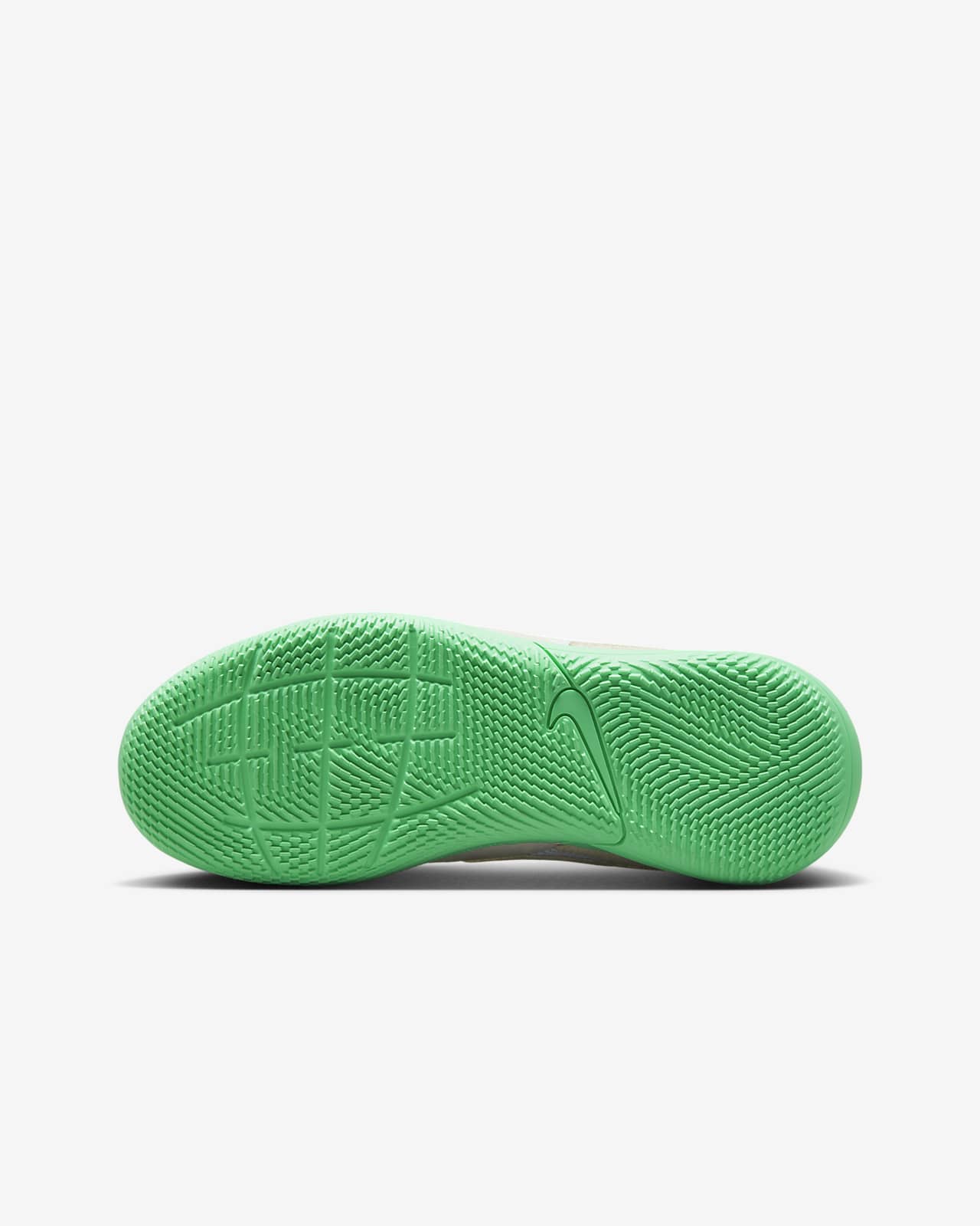 Nike Jr. Streetgato Little/Big Kids\' Low-Top Soccer Shoes.