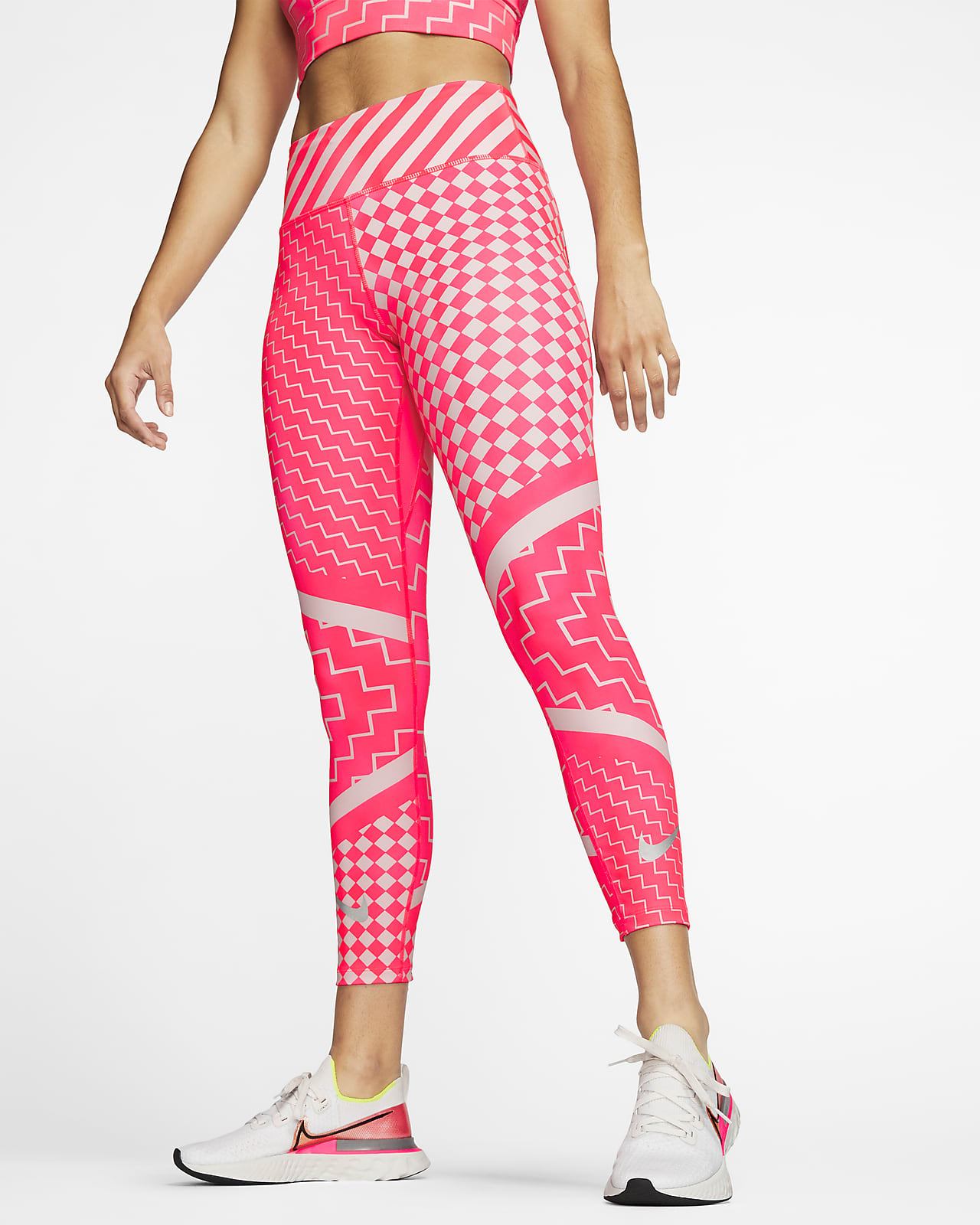 nike running tights with phone pocket