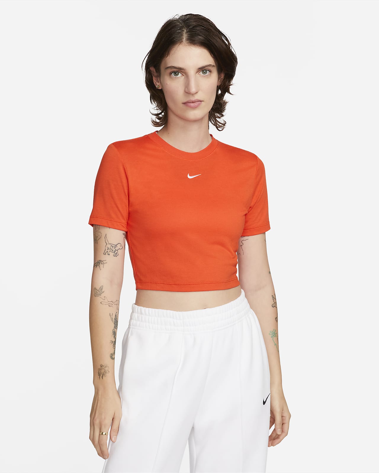 Nike Sportswear Essential Women's Slim-Fit Crop T-Shirt. Nike.com
