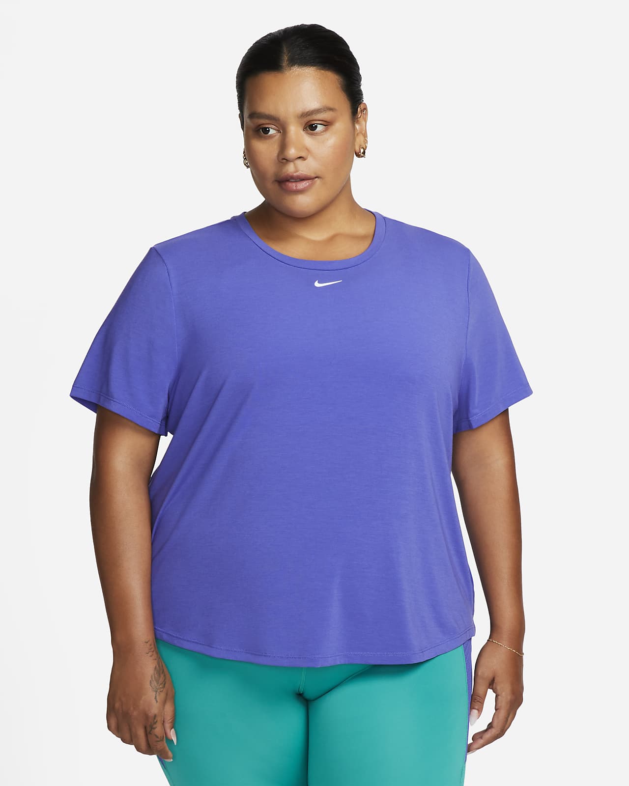 R Commotie Boos worden Nike Dri-FIT UV One Luxe Women's Standard Fit Short-Sleeve Top (Plus Size).  Nike.com