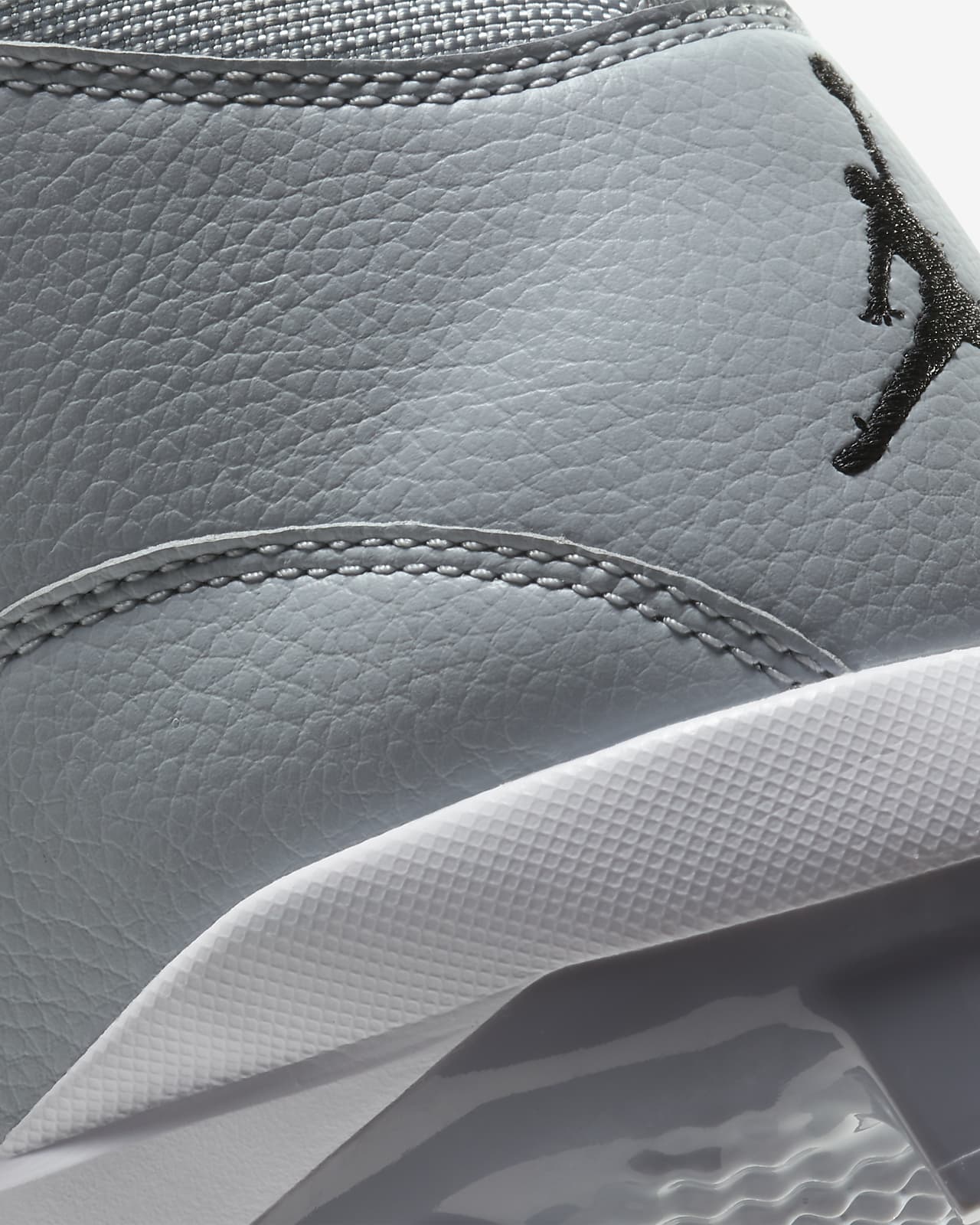 jordan mcs baseball cleats