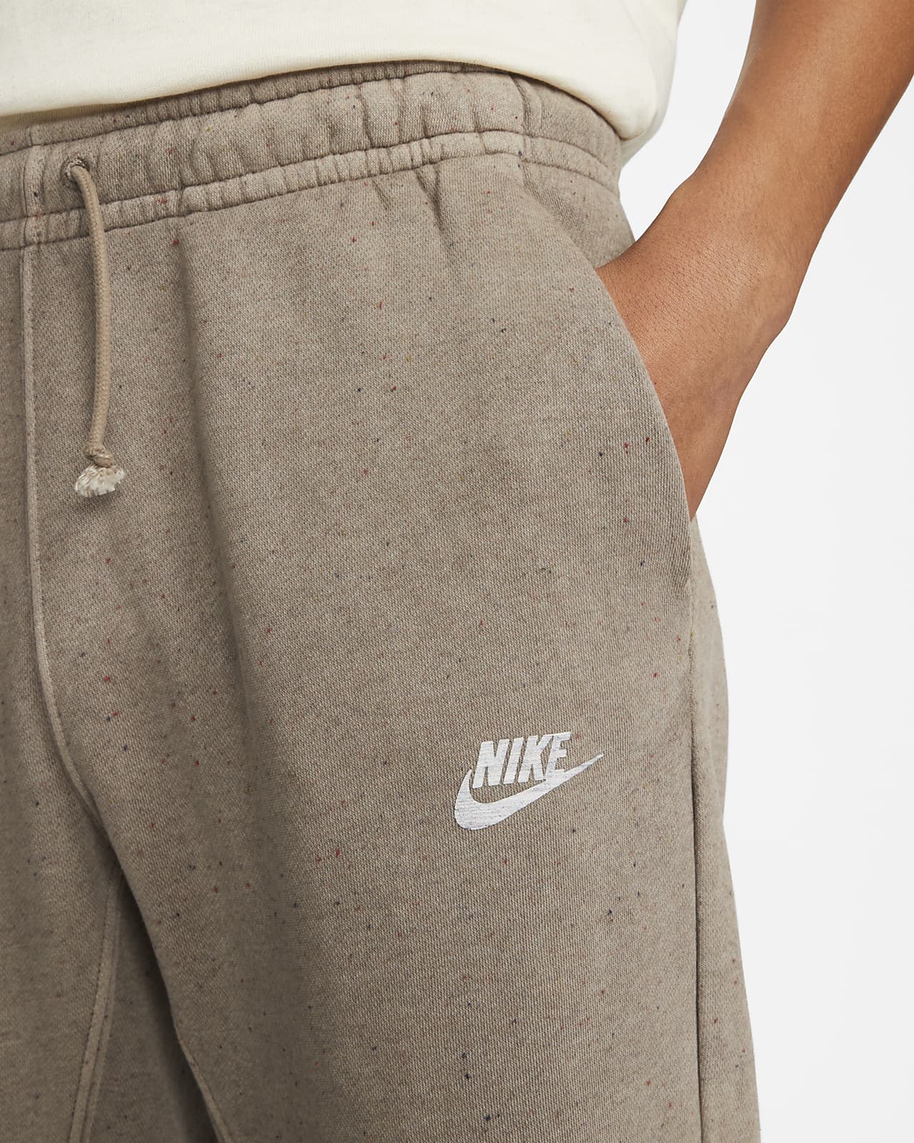 Nike club hot sale cuffed fleece pants