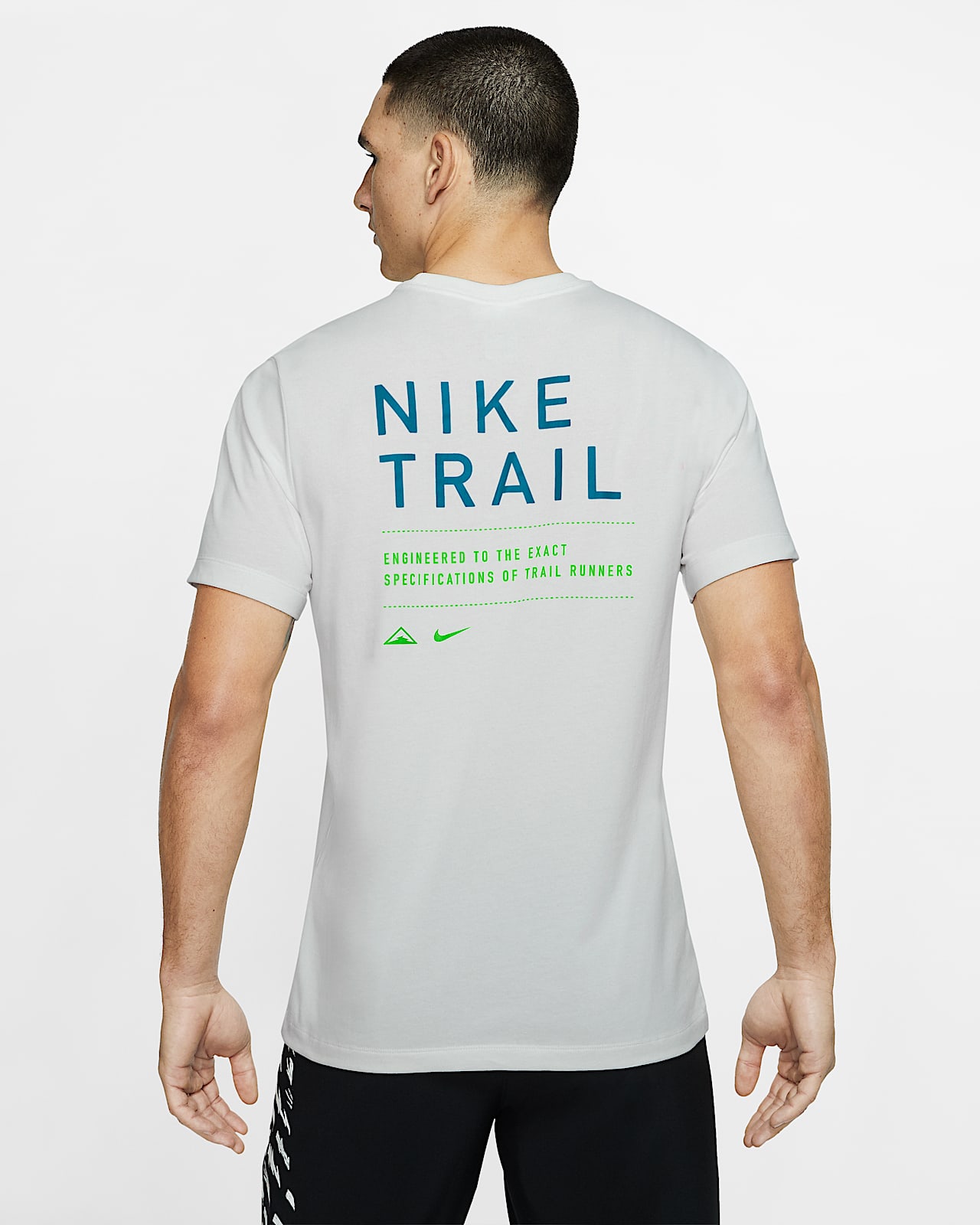 nike maglia running uomo