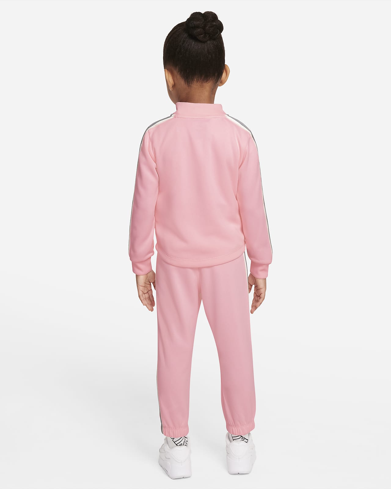 2t nike tracksuit