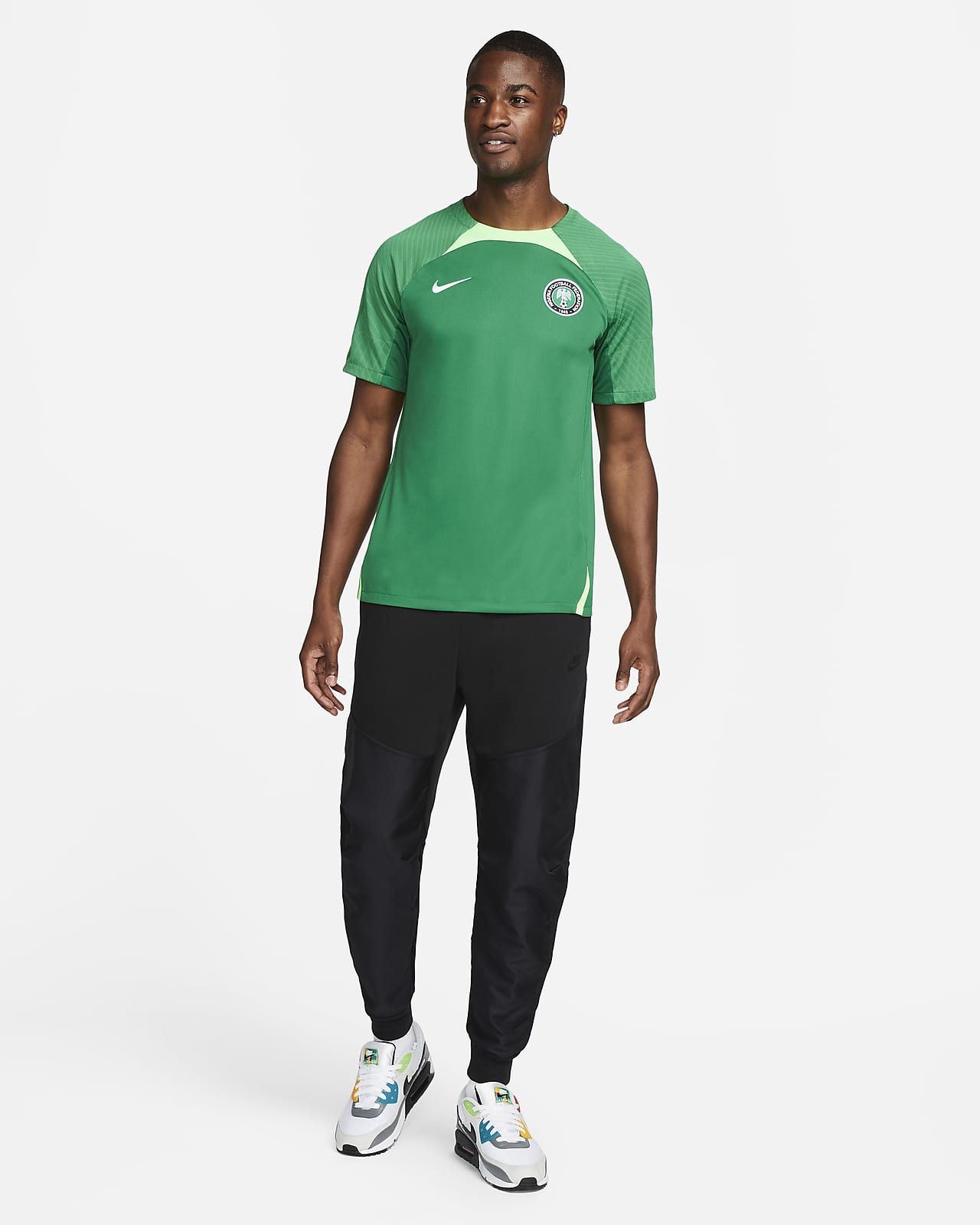 Nigeria Strike Men's Nike Dri-FIT Short-Sleeve Football Top. Nike LU