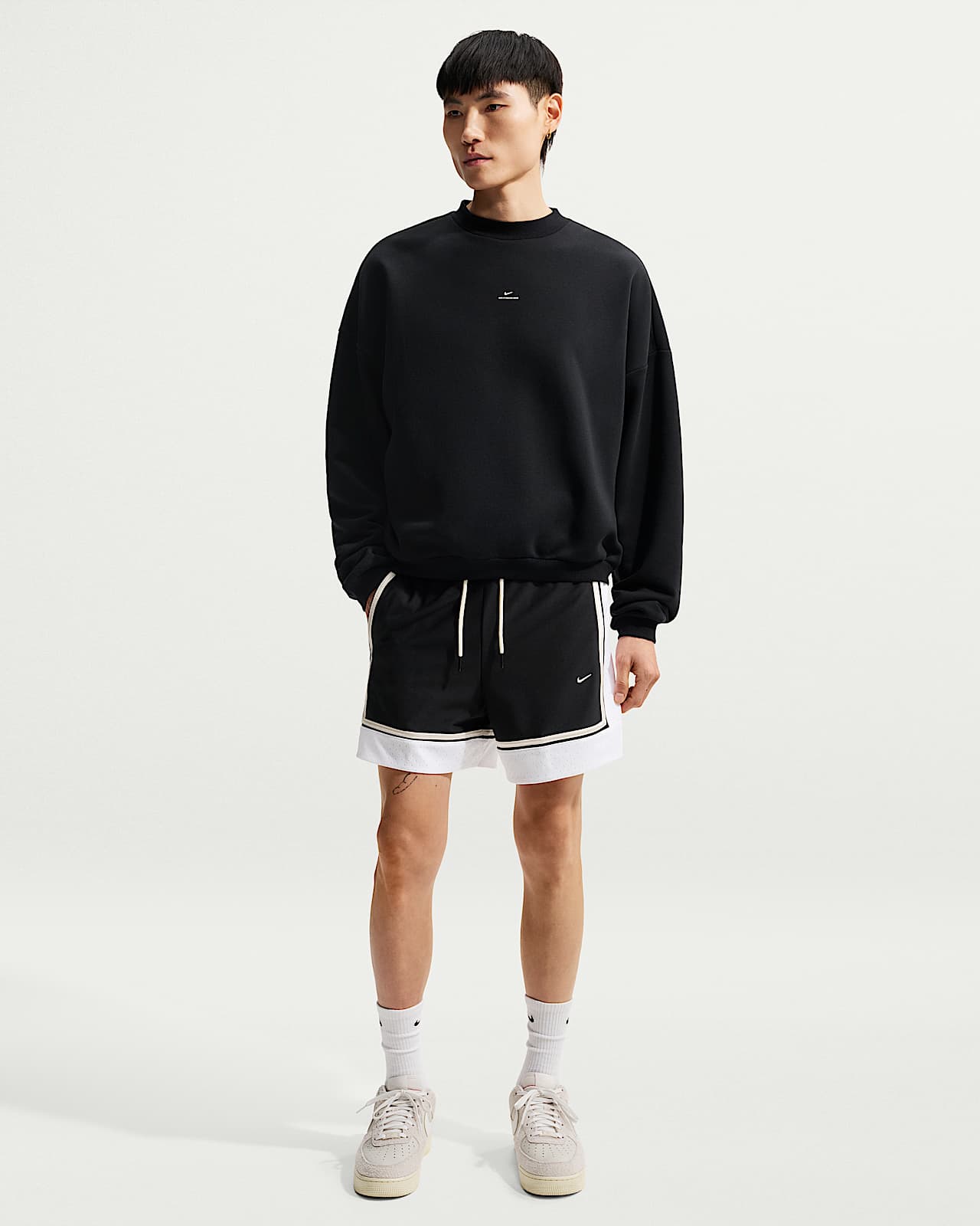 Nike Standard Issue