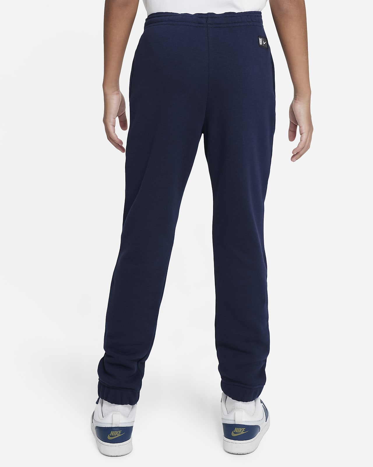 Buy Nike Boys Black Solid Dry PANT FLC GFX Joggers - Track Pants for Boys  6814034 | Myntra