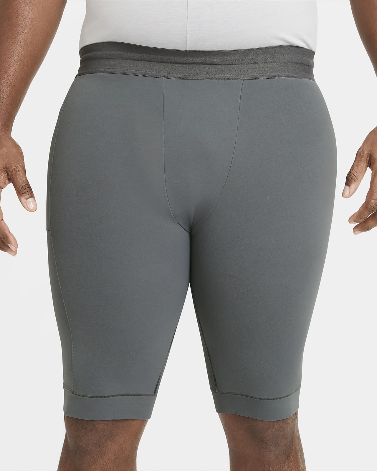 nike yoga standard fit