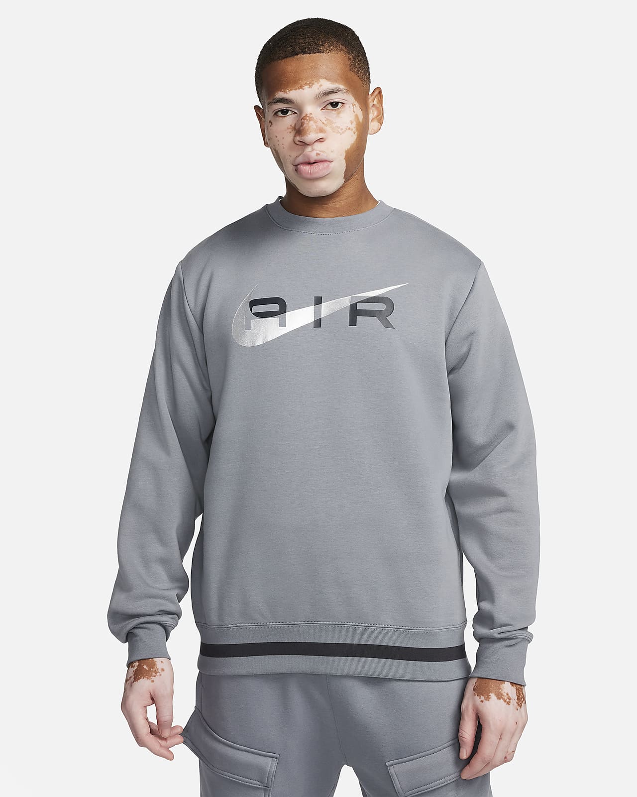 Nike Air Men's Fleece Crew-Neck Sweatshirt. Nike LU