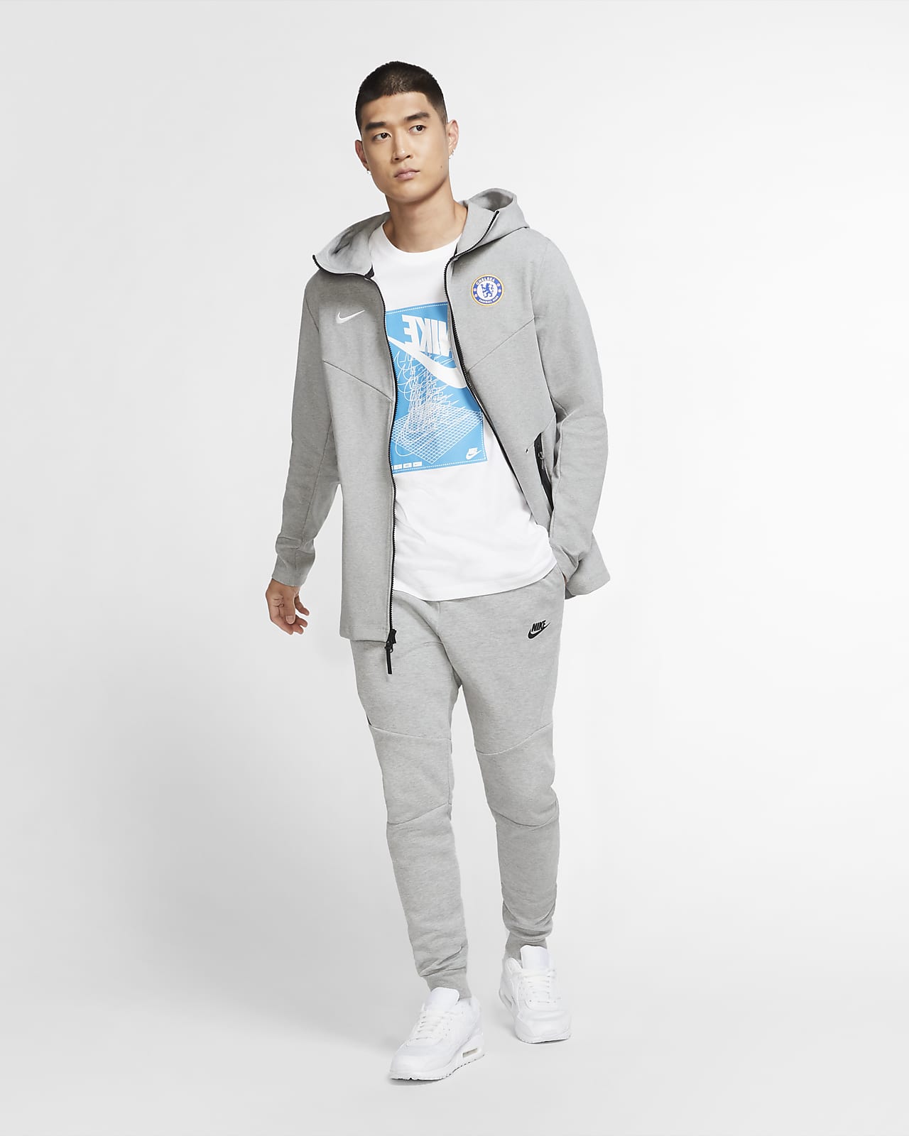 chelsea nike tech tracksuit