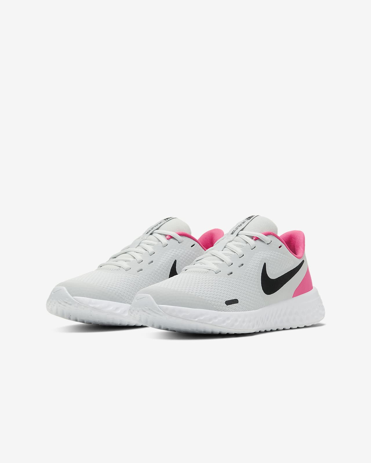 nike revolution kids