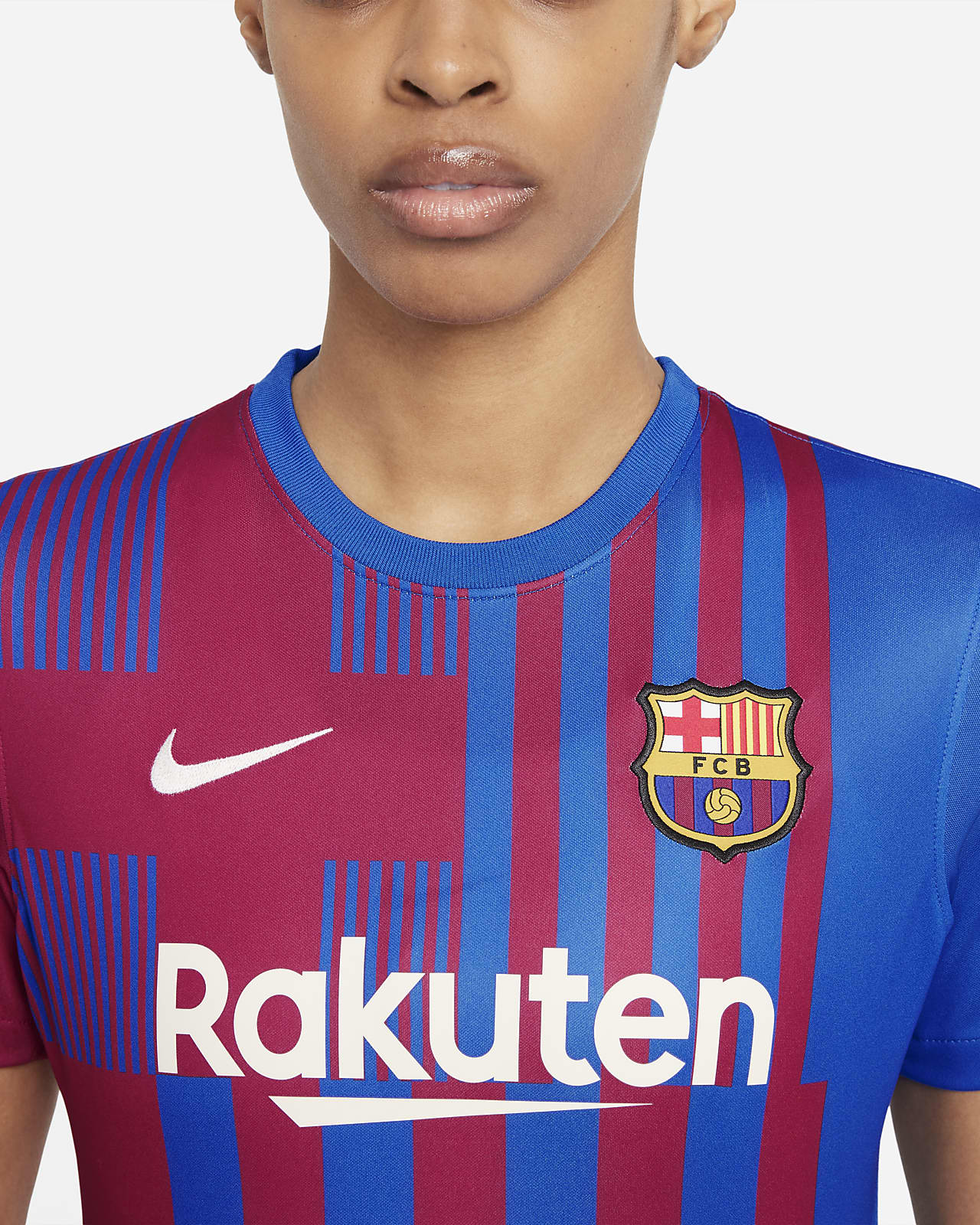 achtergrond Regenachtig tactiek FC Barcelona 2021/22 Stadium Thuis Voetbalshirt voor dames. Nike BE