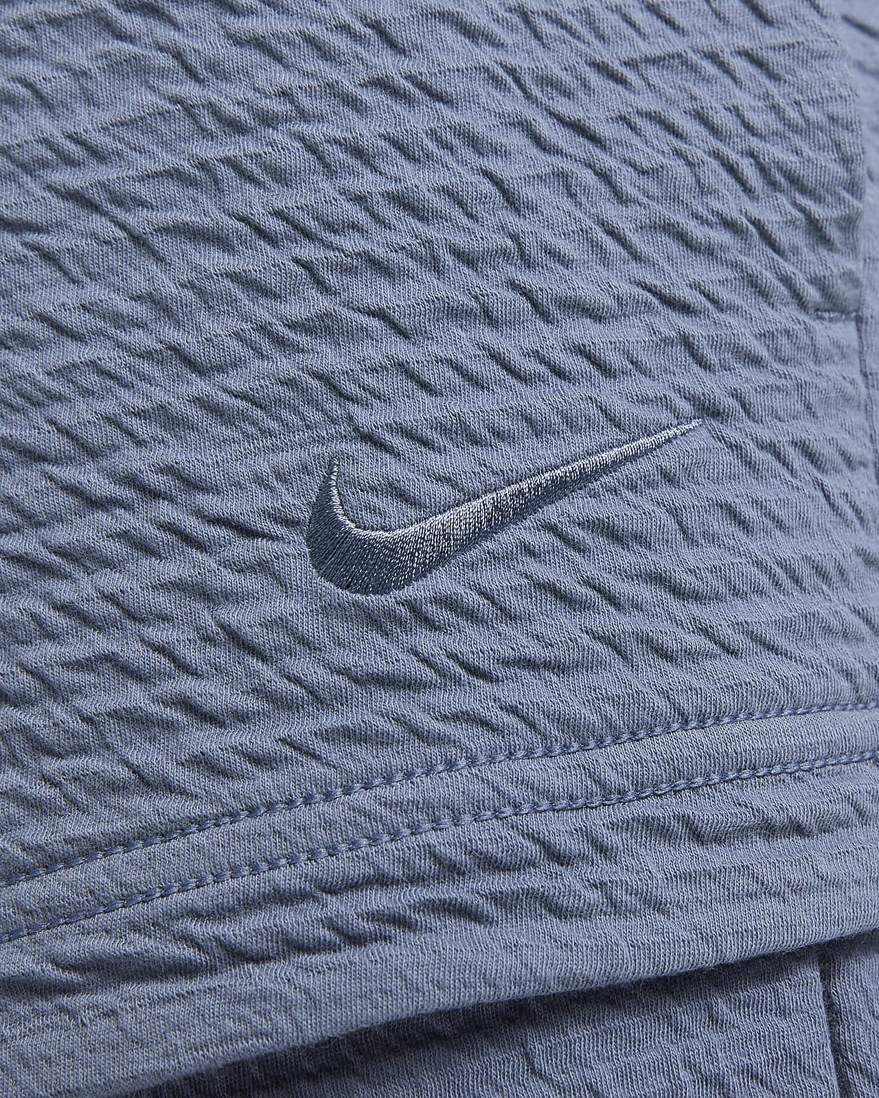 Nike Yoga Texture Men's Nike Long-Sleeve Yoga Top. Nike.com