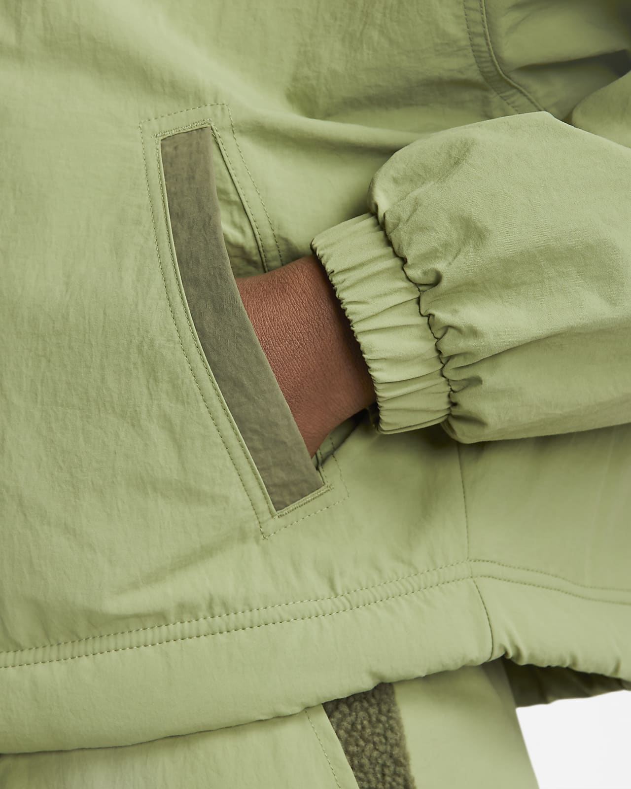 Nike Sportswear Essential Women's Woven FleeceLined Jacket. Nike LU