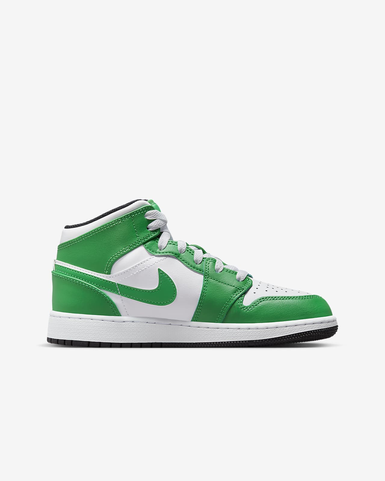 Air Jordan 1 Mid Older Kids' Shoes. Nike LU