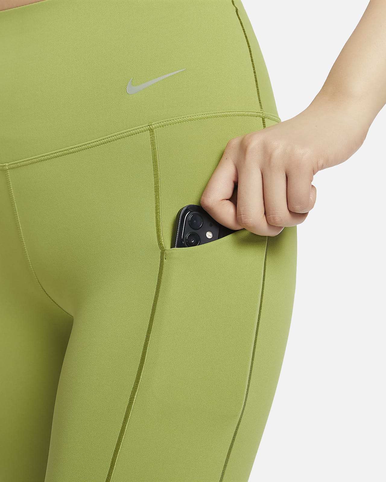 Nike Universa Women's Medium-Support High-Waisted Capri Leggings with  Pockets. Nike CA