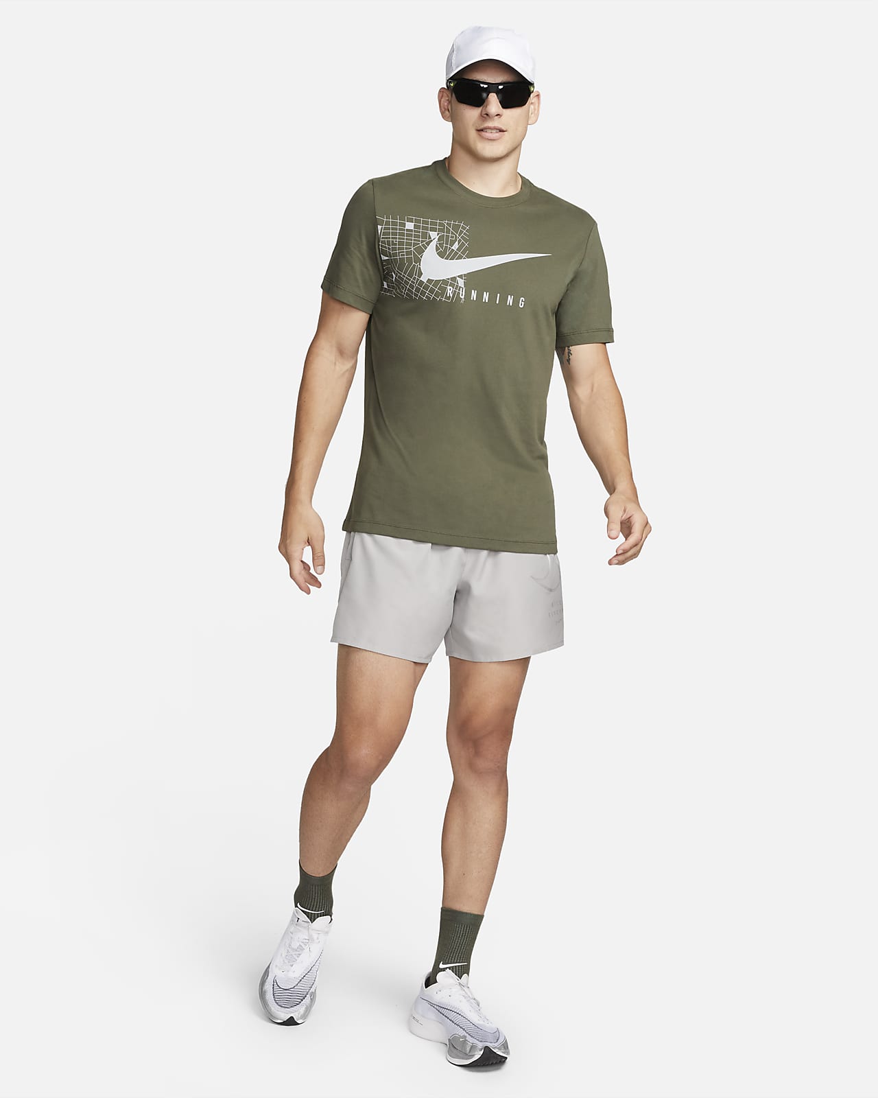 Nike Dri-FIT Run Division Men's Running T-Shirt. Nike HU