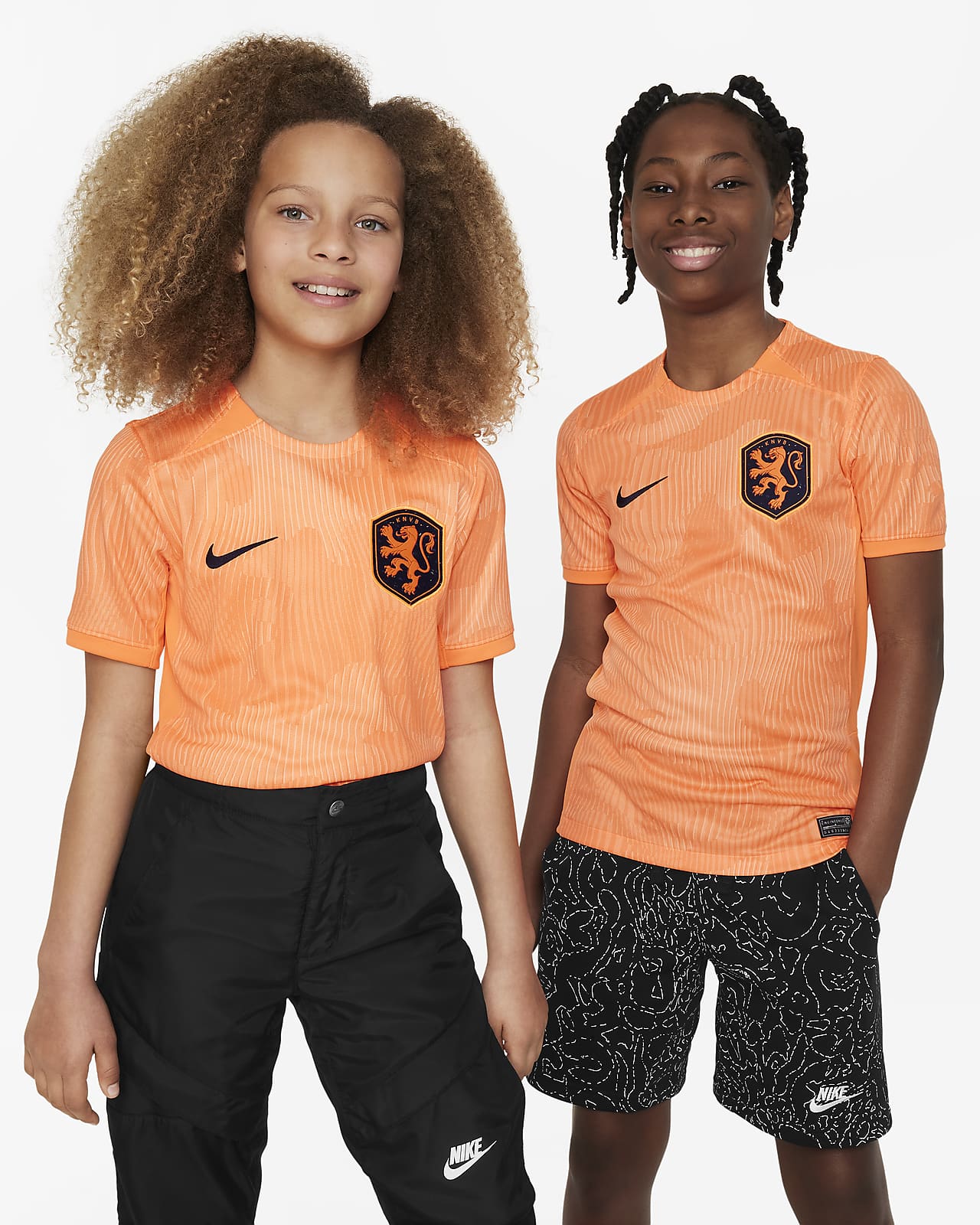 Fotbollströja Nederländerna 2023 Stadium (hemmaställ) Nike Dri-FIT för  ungdom