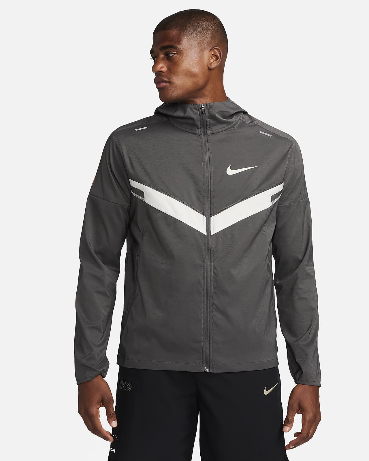 Nike Repel Windrunner Men's UV Running Jacket. Nike SE