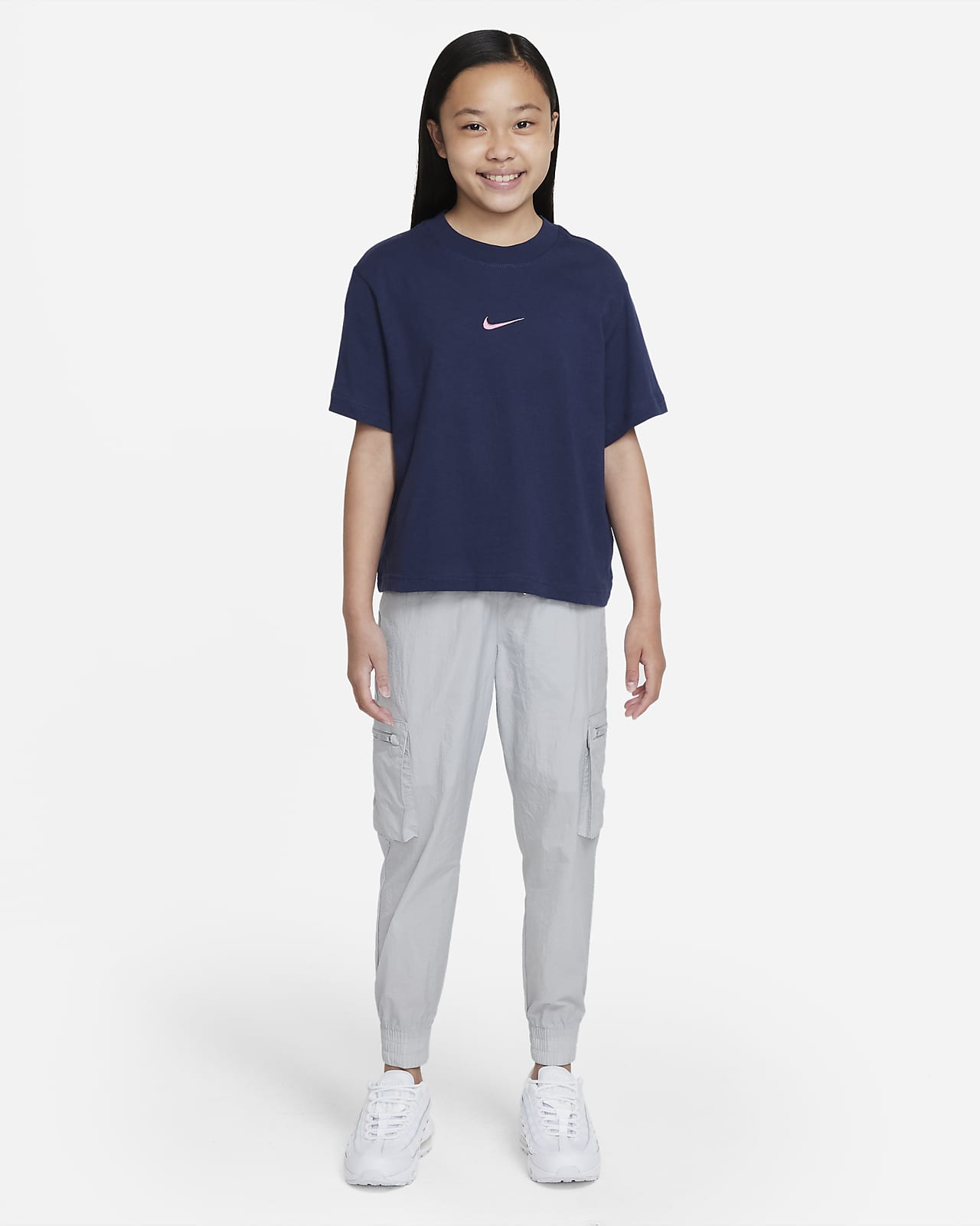 Nike Sportswear Older Kids' (Girls') T 