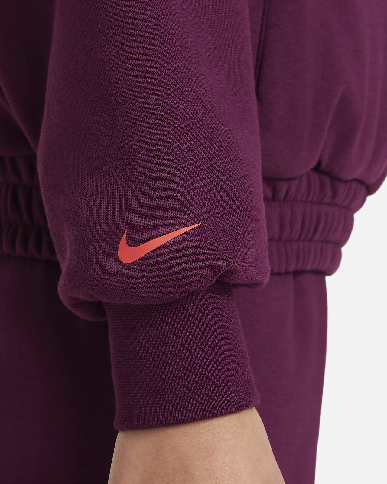 Lebron clearance hoodie nike