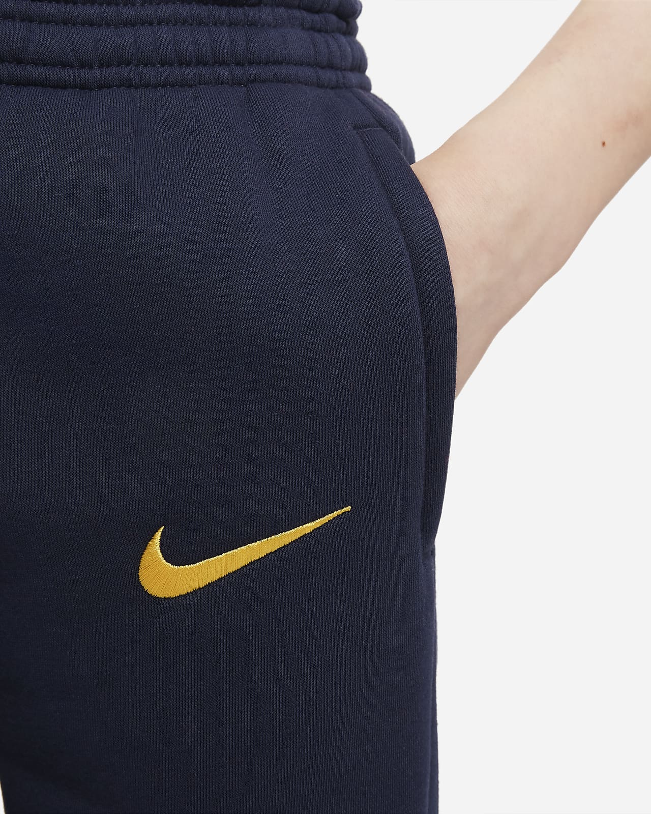 FC Barcelona Voetbalbroek van fleece voor kids. Nike BE