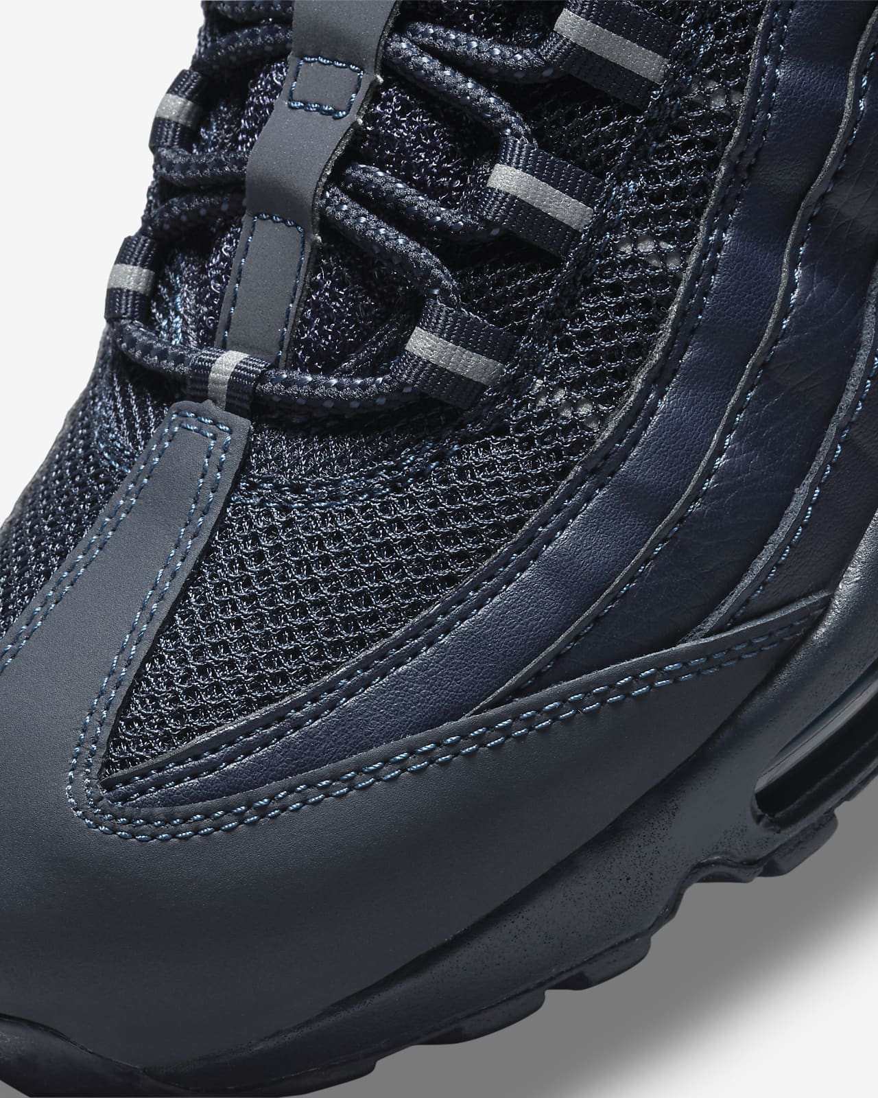 nike air max 95 mens essential