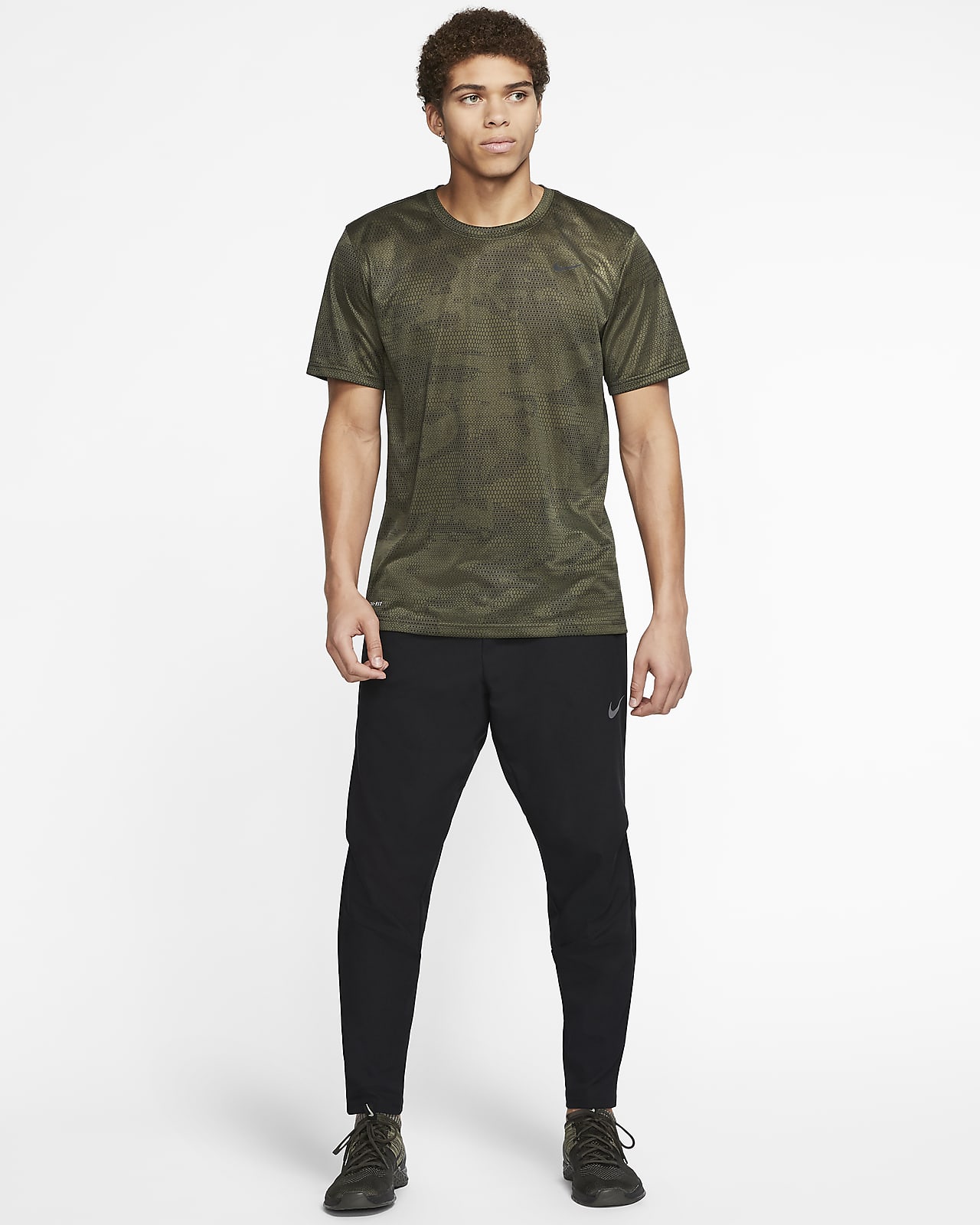 nike modern lightweight cargo t shirt