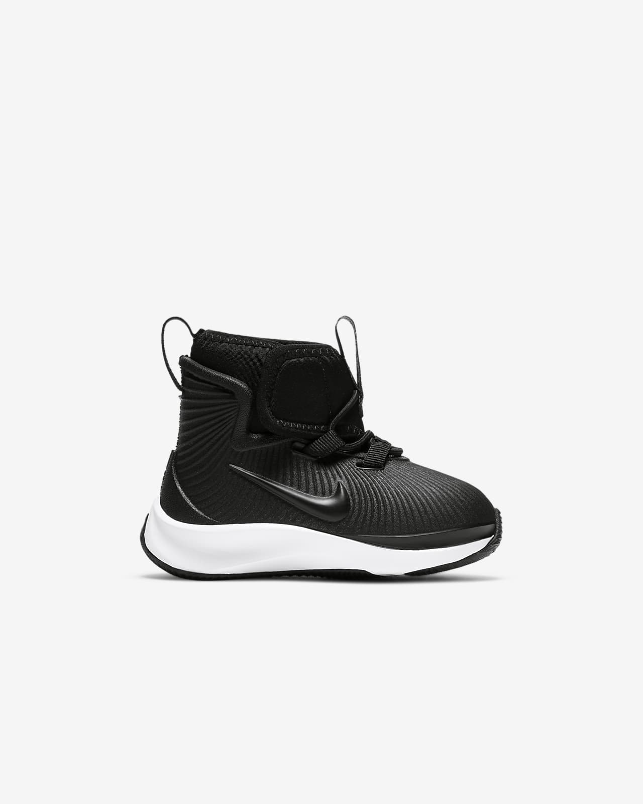 black nike boots for boys